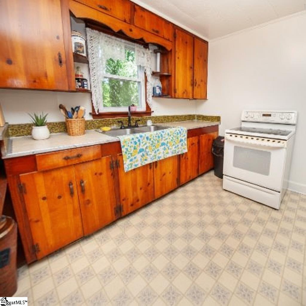 123 Cypress Drive Property Photo 4