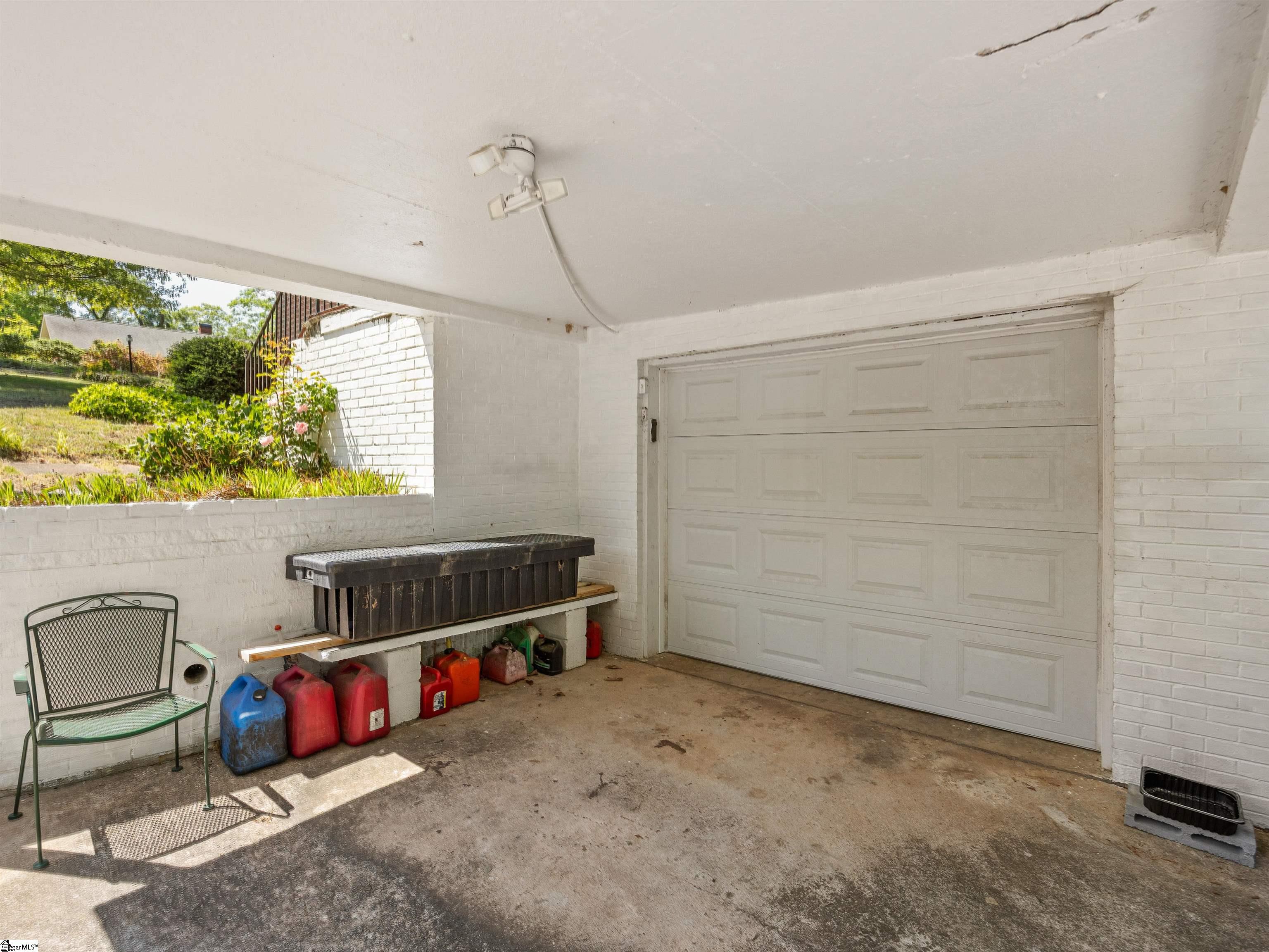 117 Tanglewylde Drive Property Photo 36