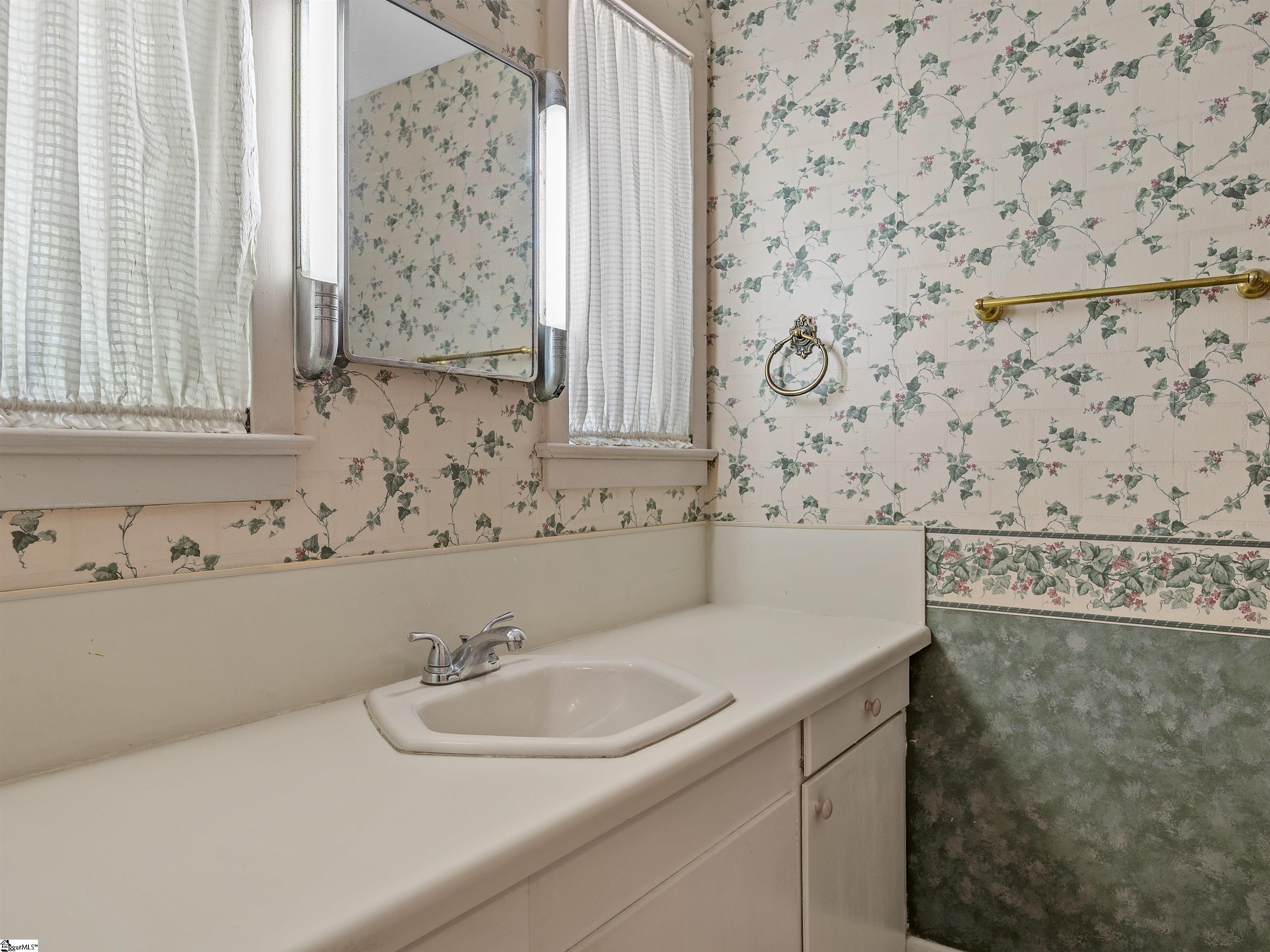 117 Tanglewylde Drive Property Photo 18