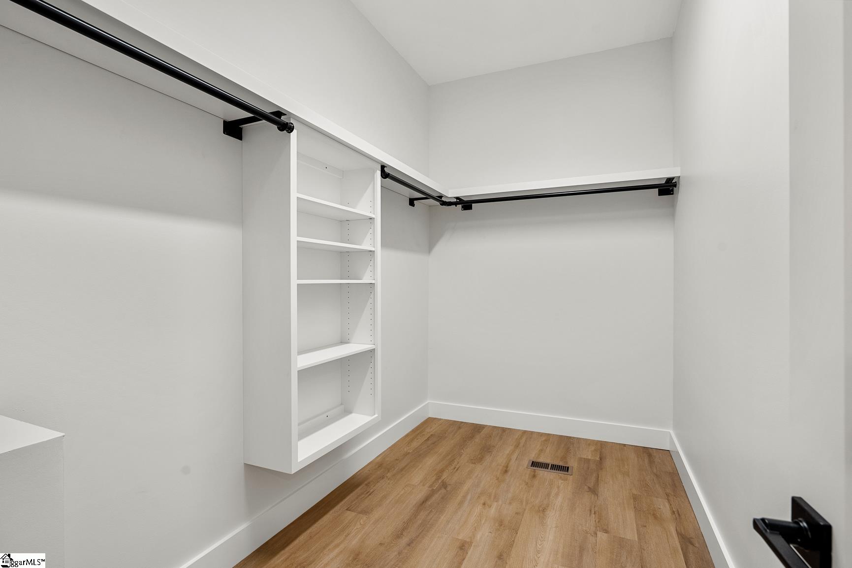 4809 Great Oaks Drive Property Photo 21