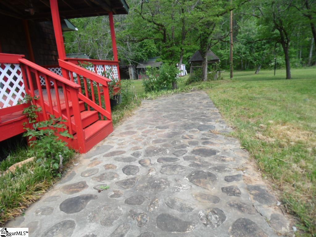 1589426 Property Photo 16