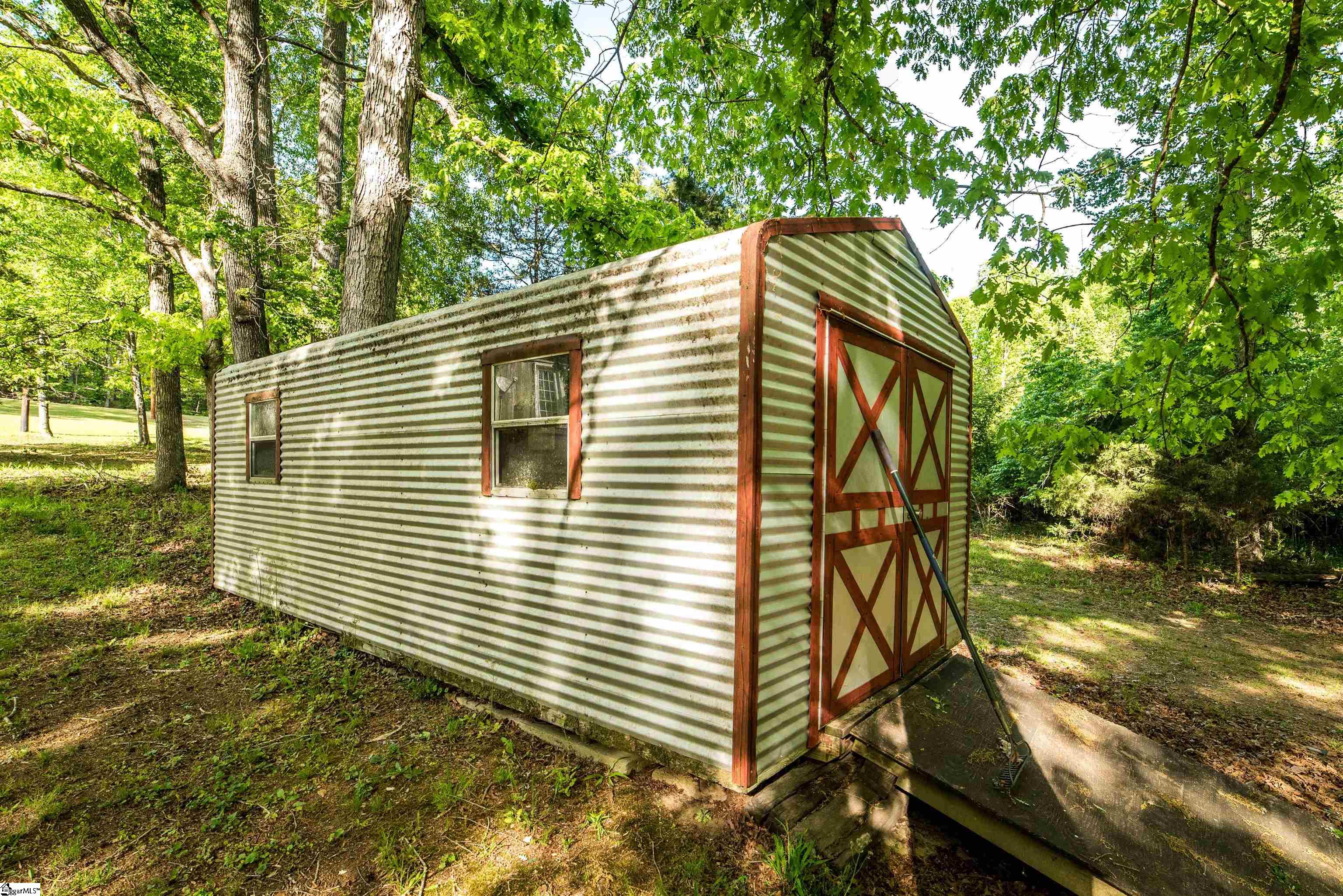 176 Woodside Road Property Photo 16