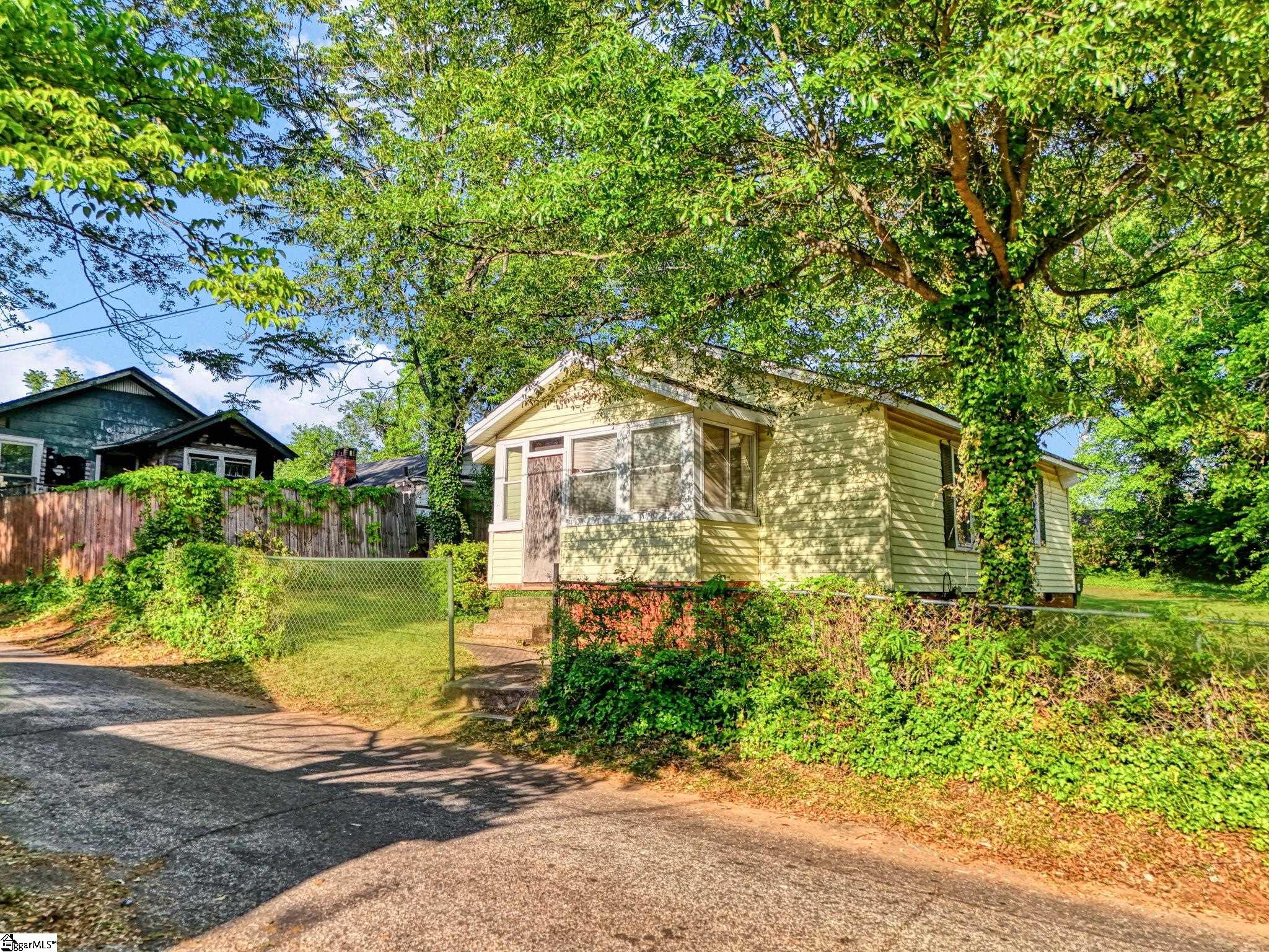 103 Dobbs Street Property Photo 6