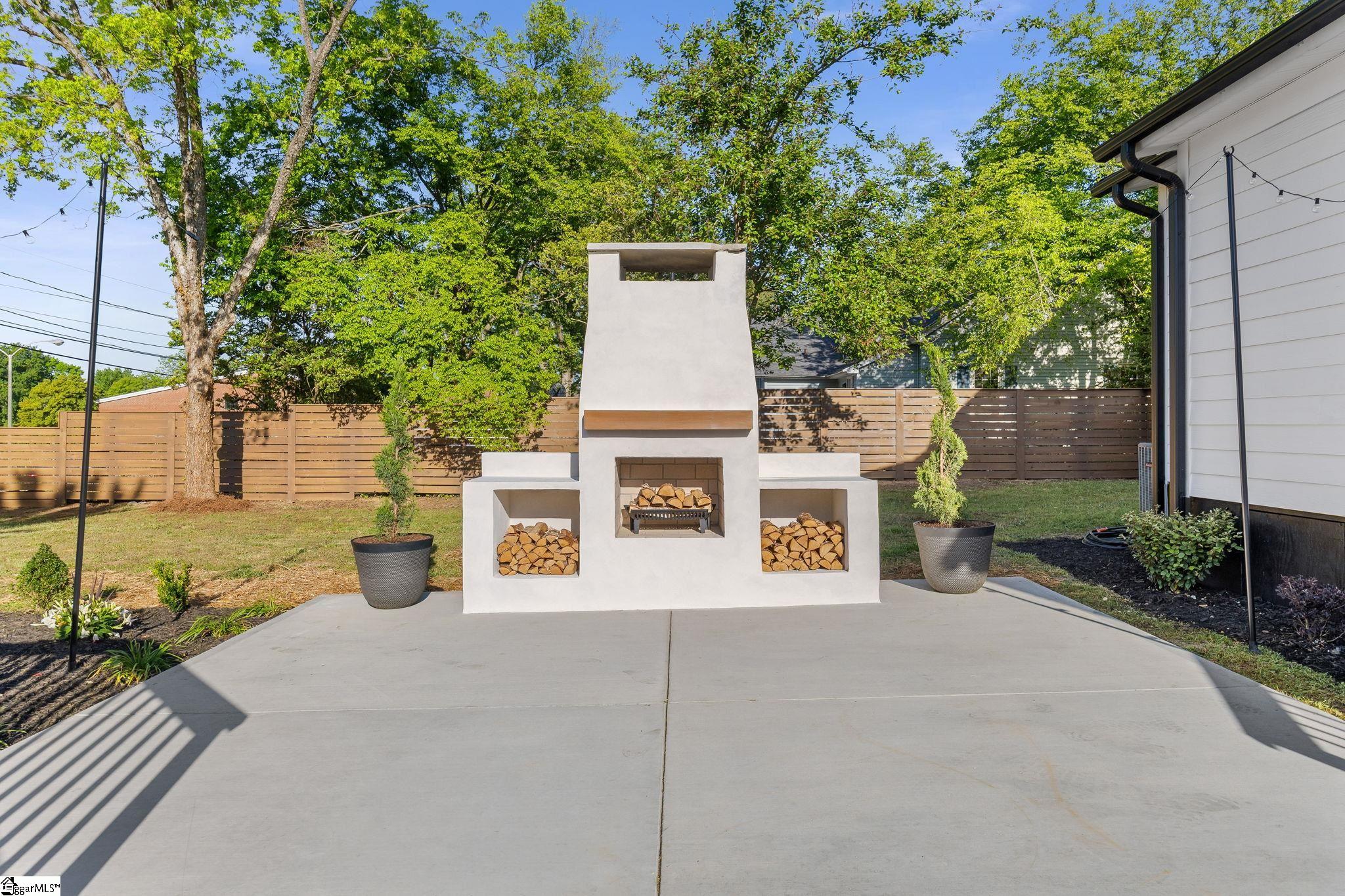 405 Pennsylvania Avenue Property Photo 33