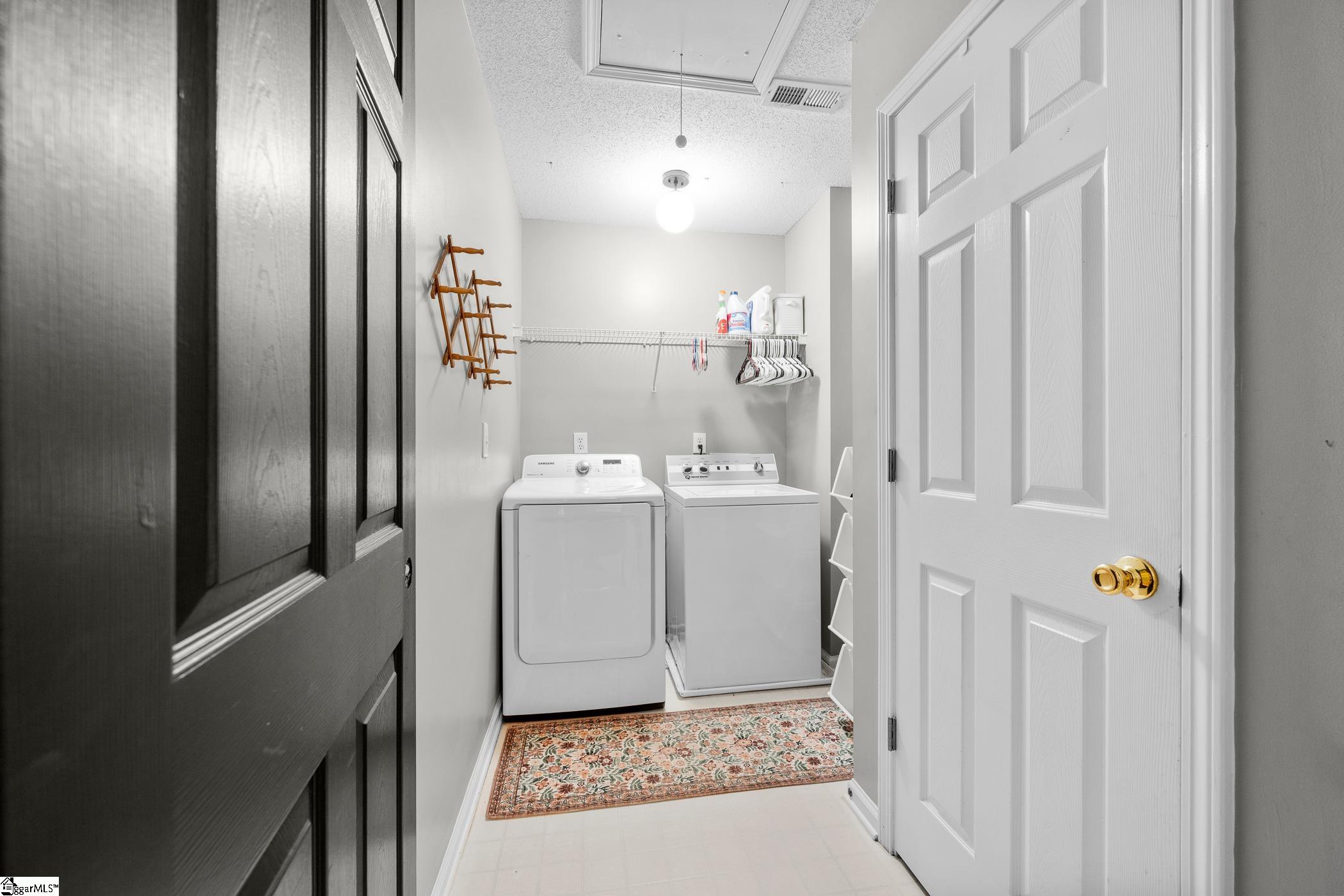 511 Waterstone Way Property Photo 17