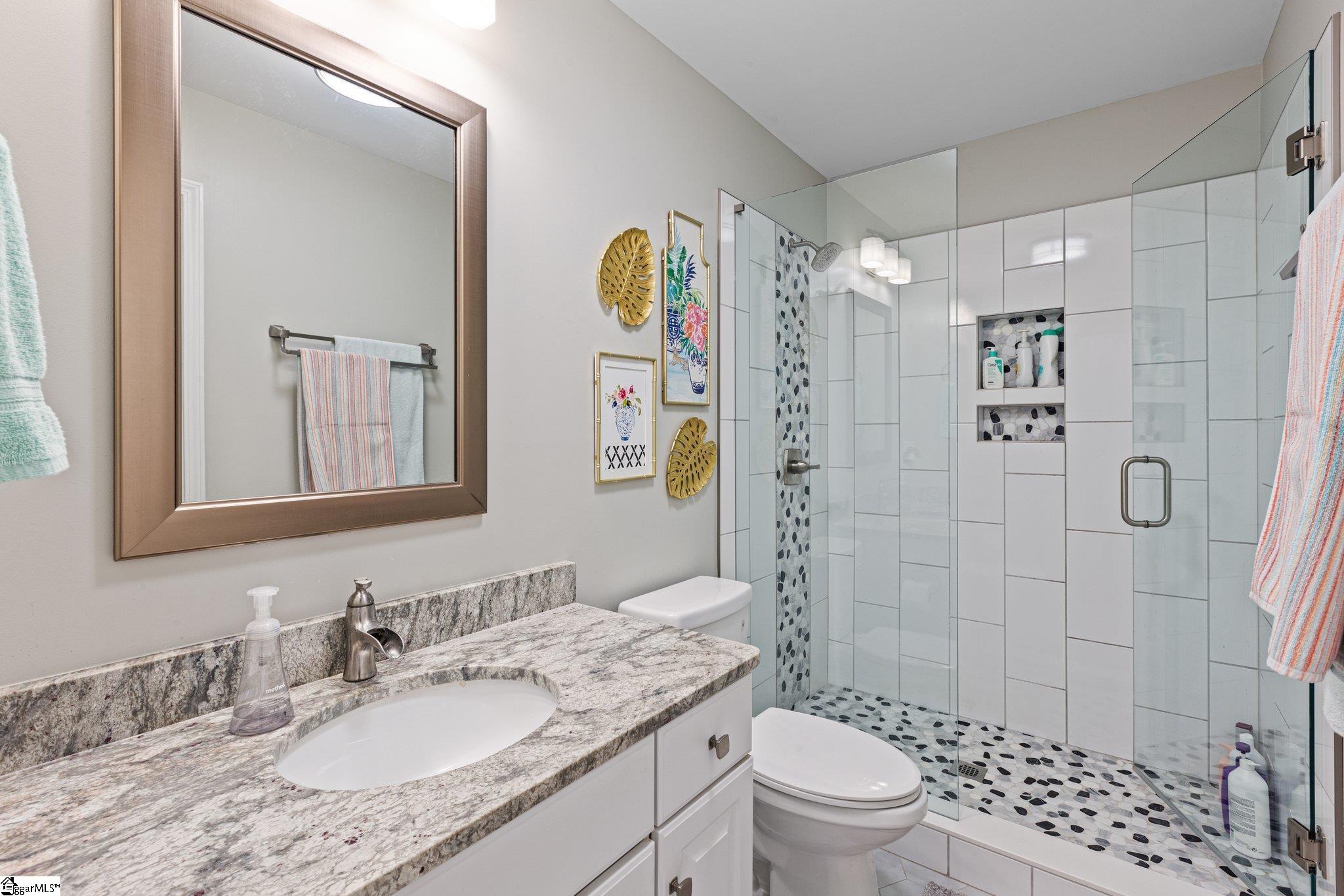 322 Shorecrest Drive Property Photo 23