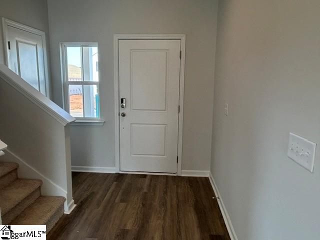 132 Edgewood Farms Court Property Photo 3