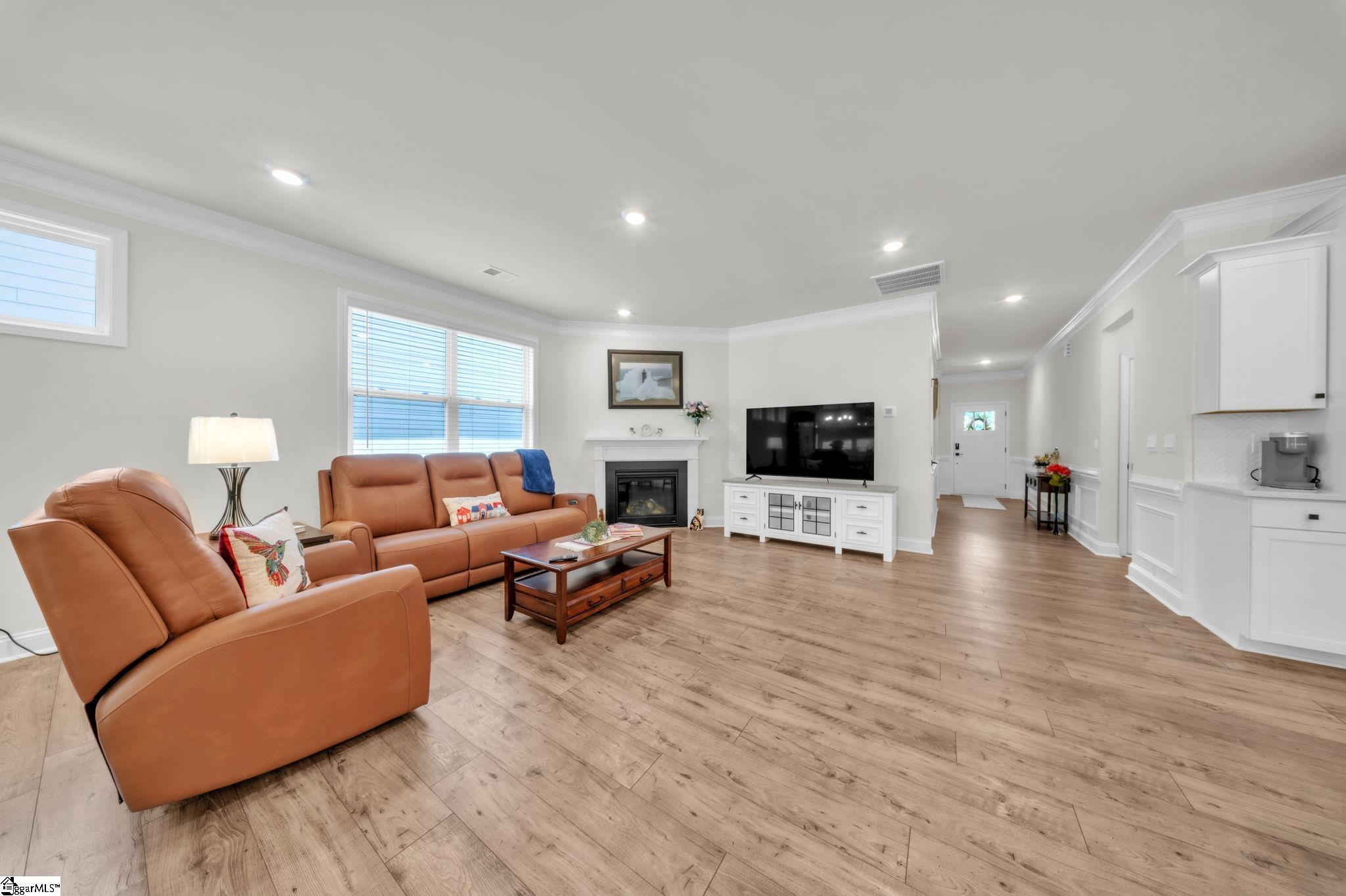 1835 Wabash Place Property Photo 6