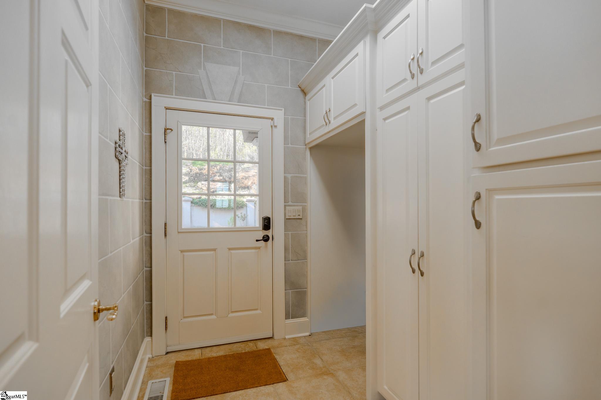 33 Southview Ledge Road Property Photo 16