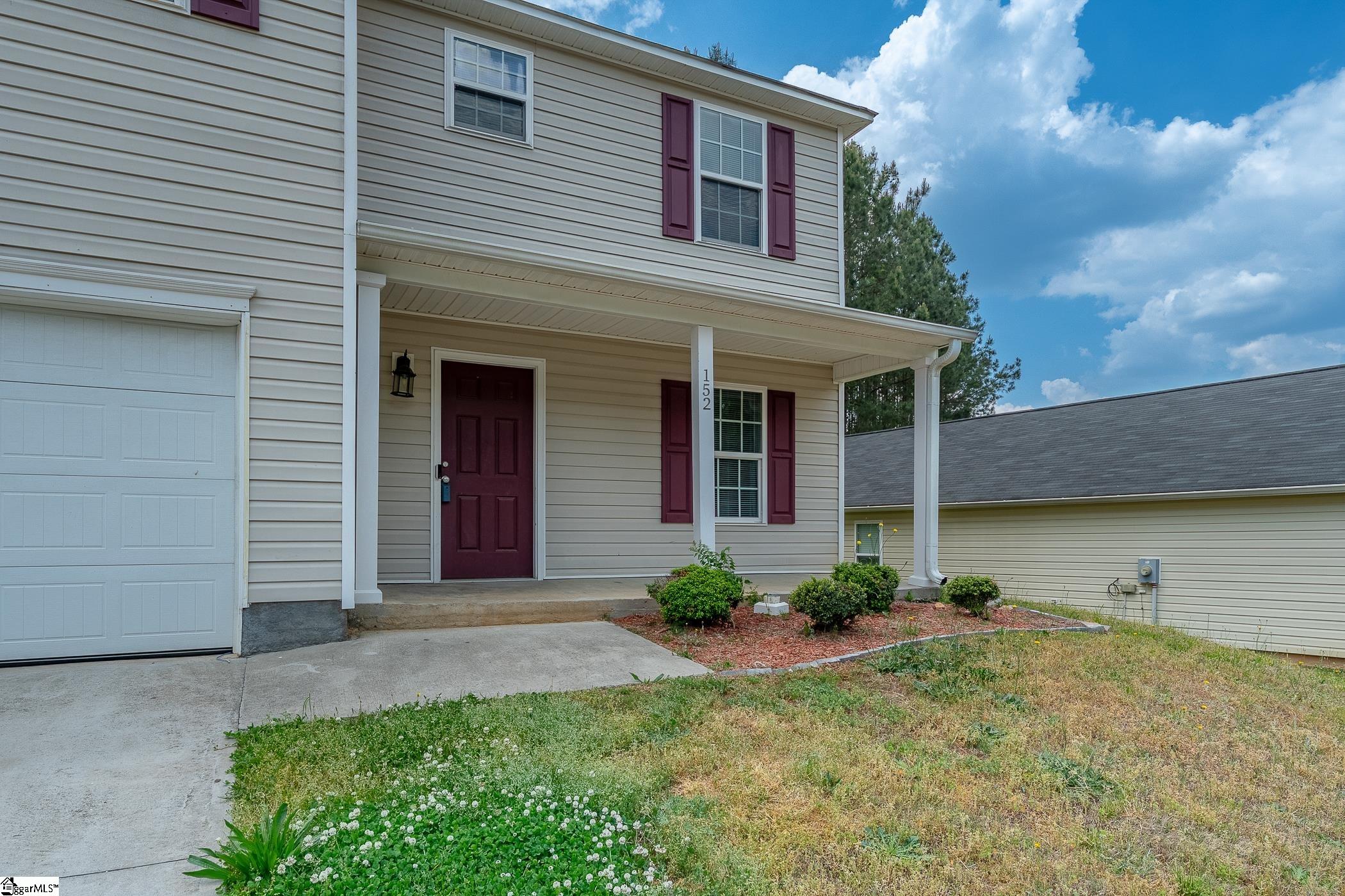 152 Evvalane Drive Property Photo 3