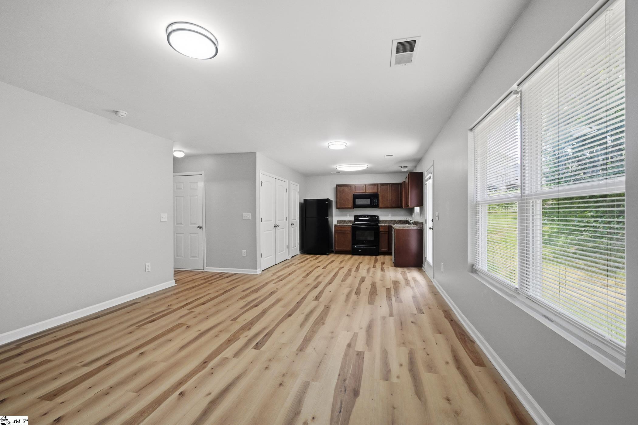 152 Evvalane Drive Property Photo 4
