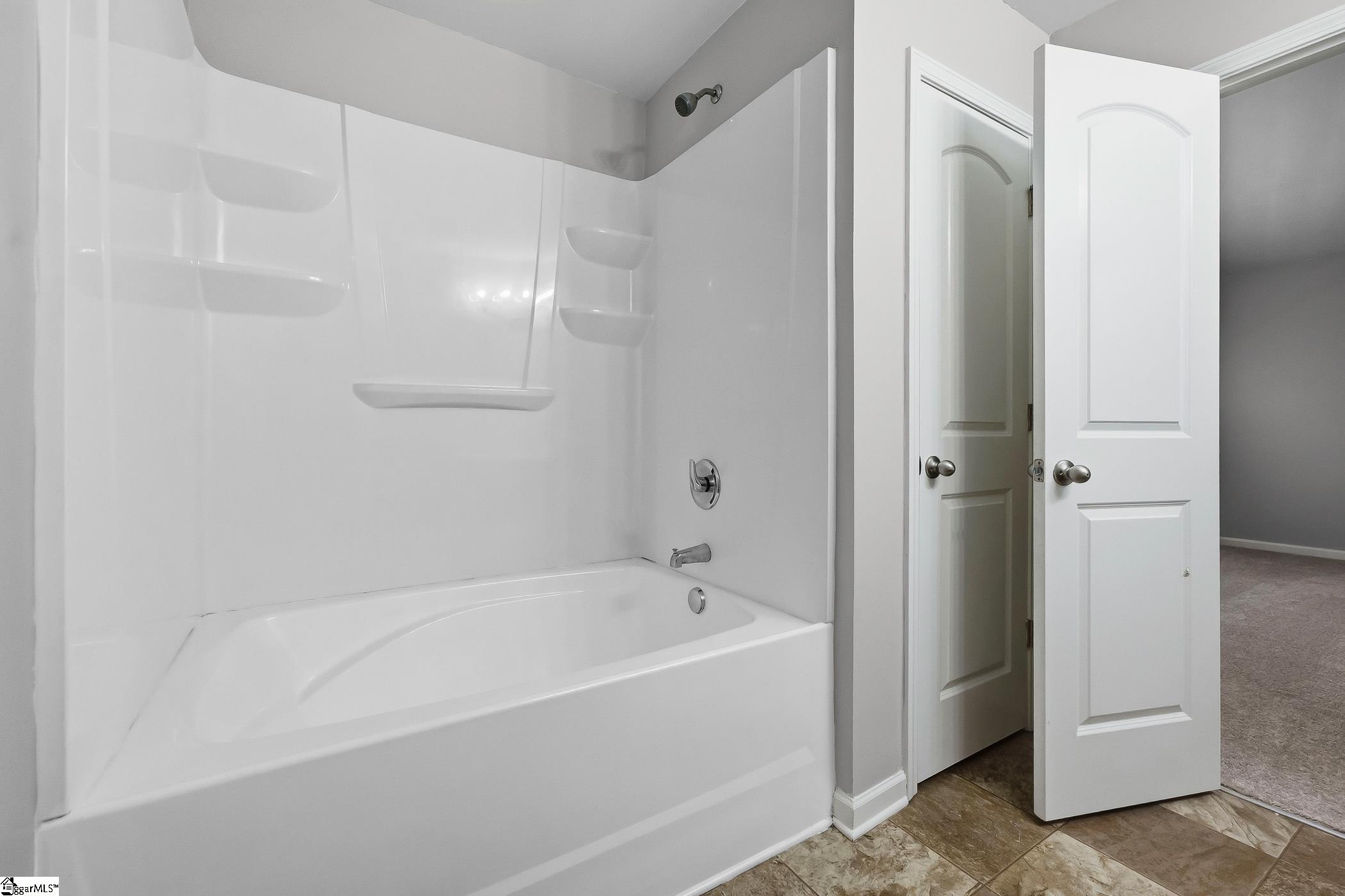 152 Evvalane Drive Property Photo 13