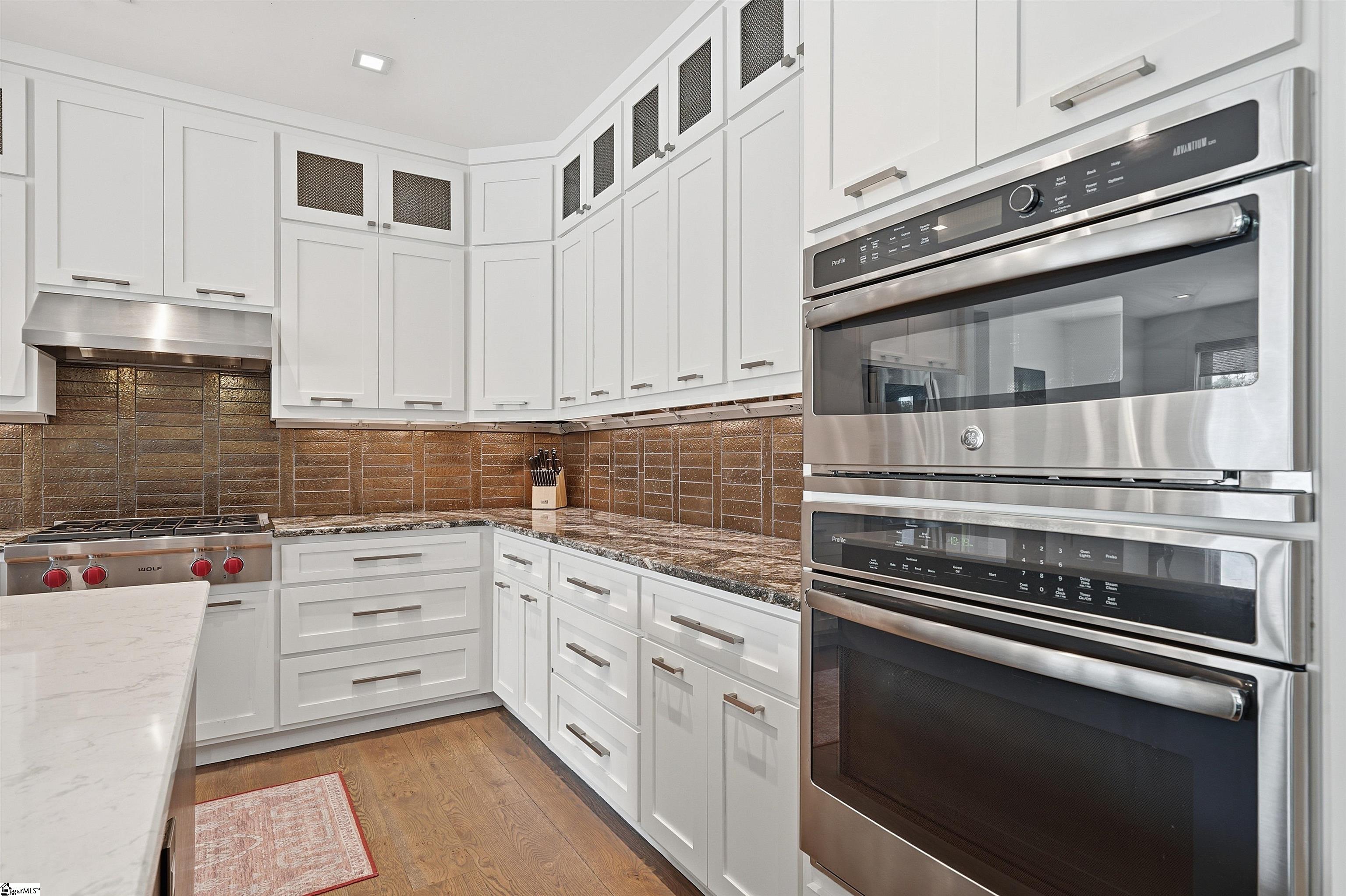 984 Mapleton Lane Property Photo 35