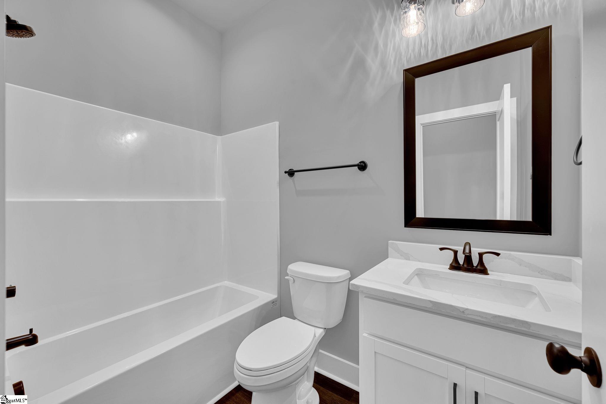 1589737 Property Photo 15