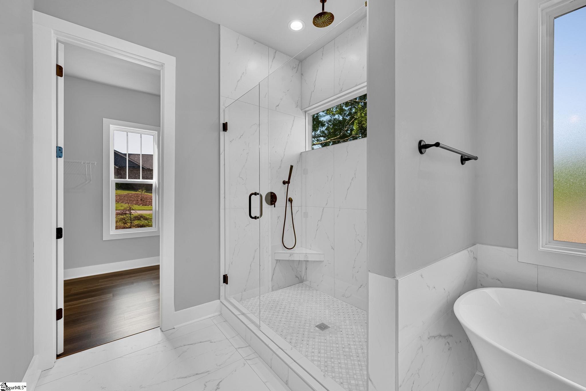1589737 Property Photo 21