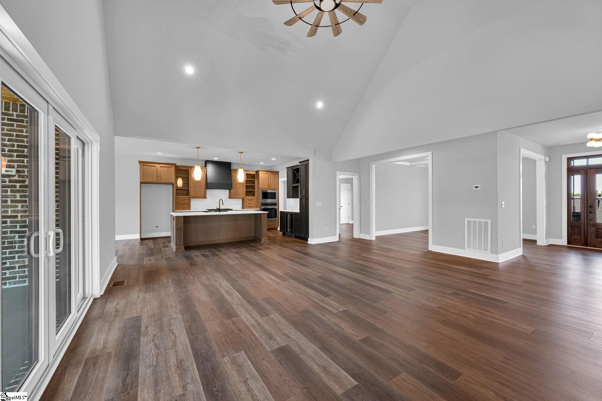 1038 Tuscany Drive Property Photo 7