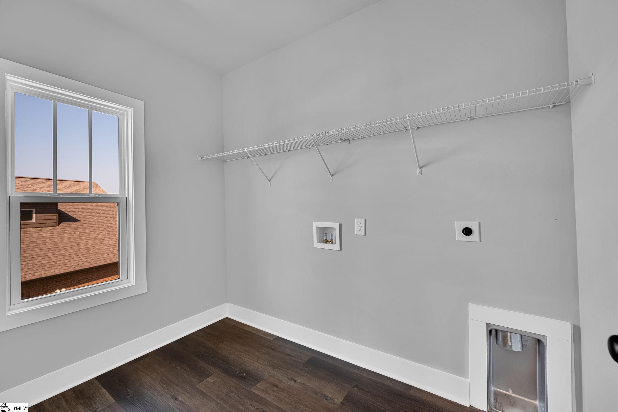 1038 Tuscany Drive Property Photo 16