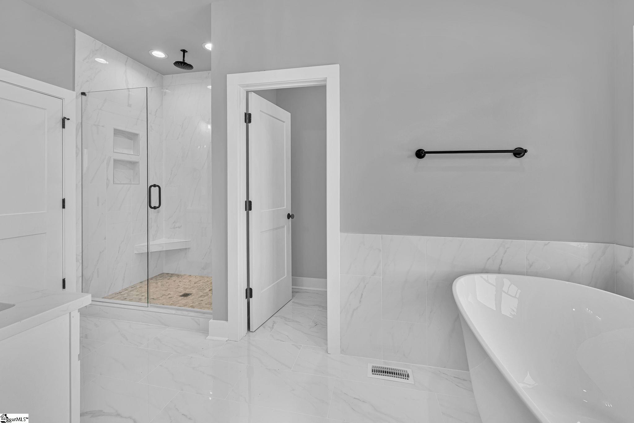1038 Tuscany Drive Property Photo 23