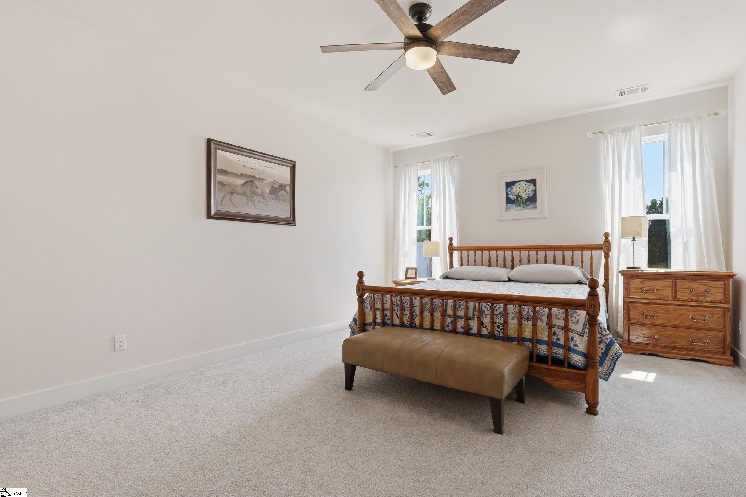 123 Ives Way Property Photo 13