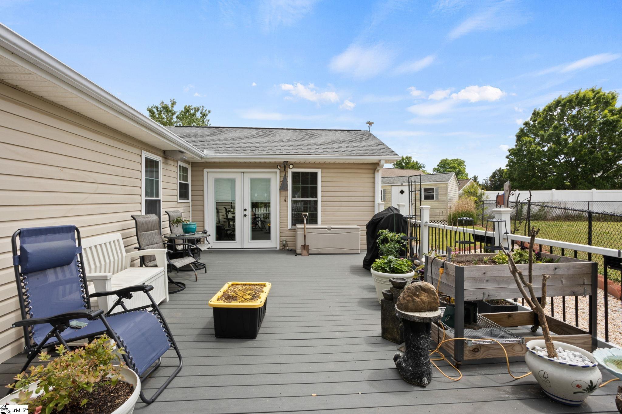 216 Cornelson Drive Property Photo 26