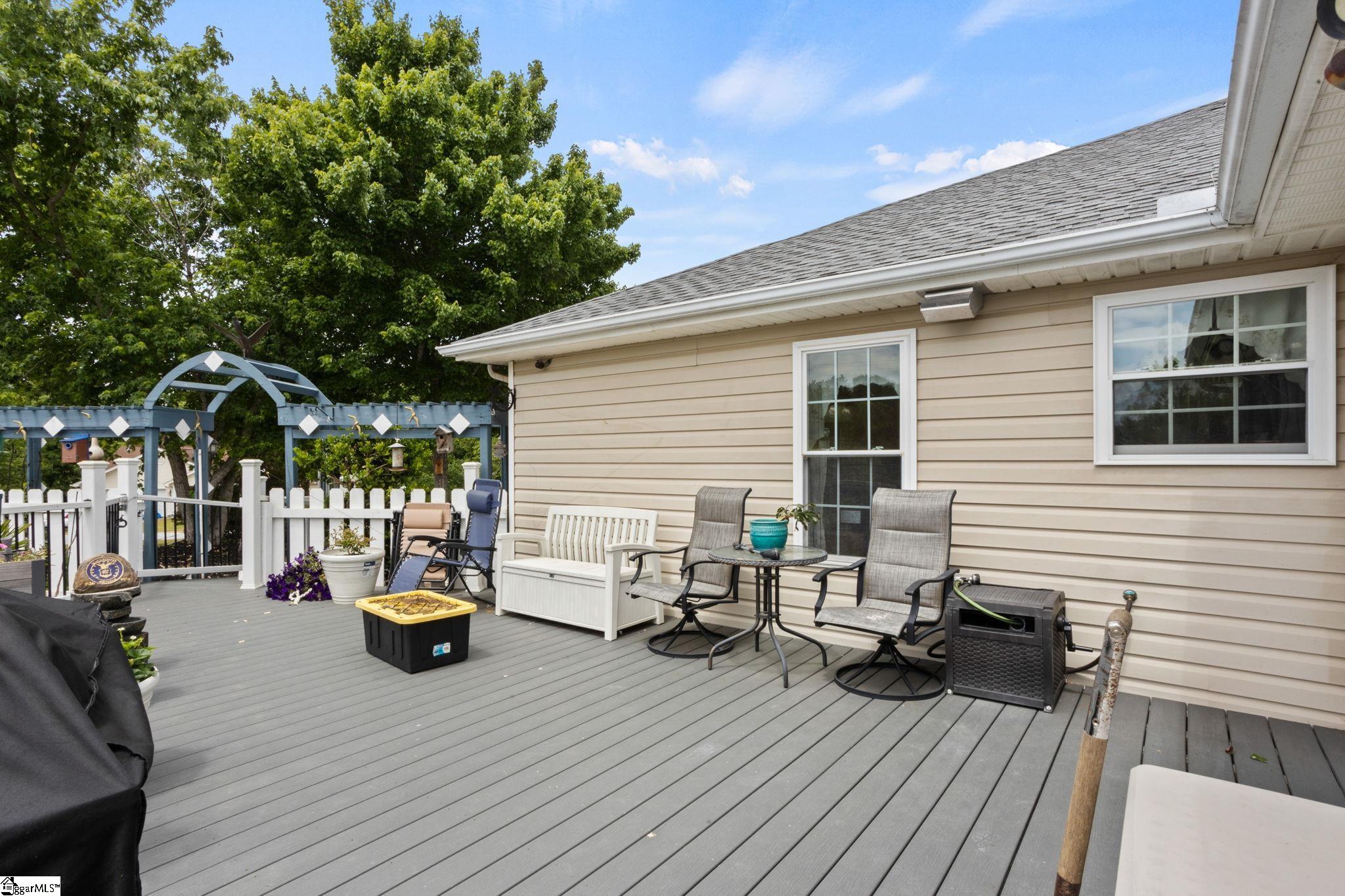 216 Cornelson Drive Property Photo 27