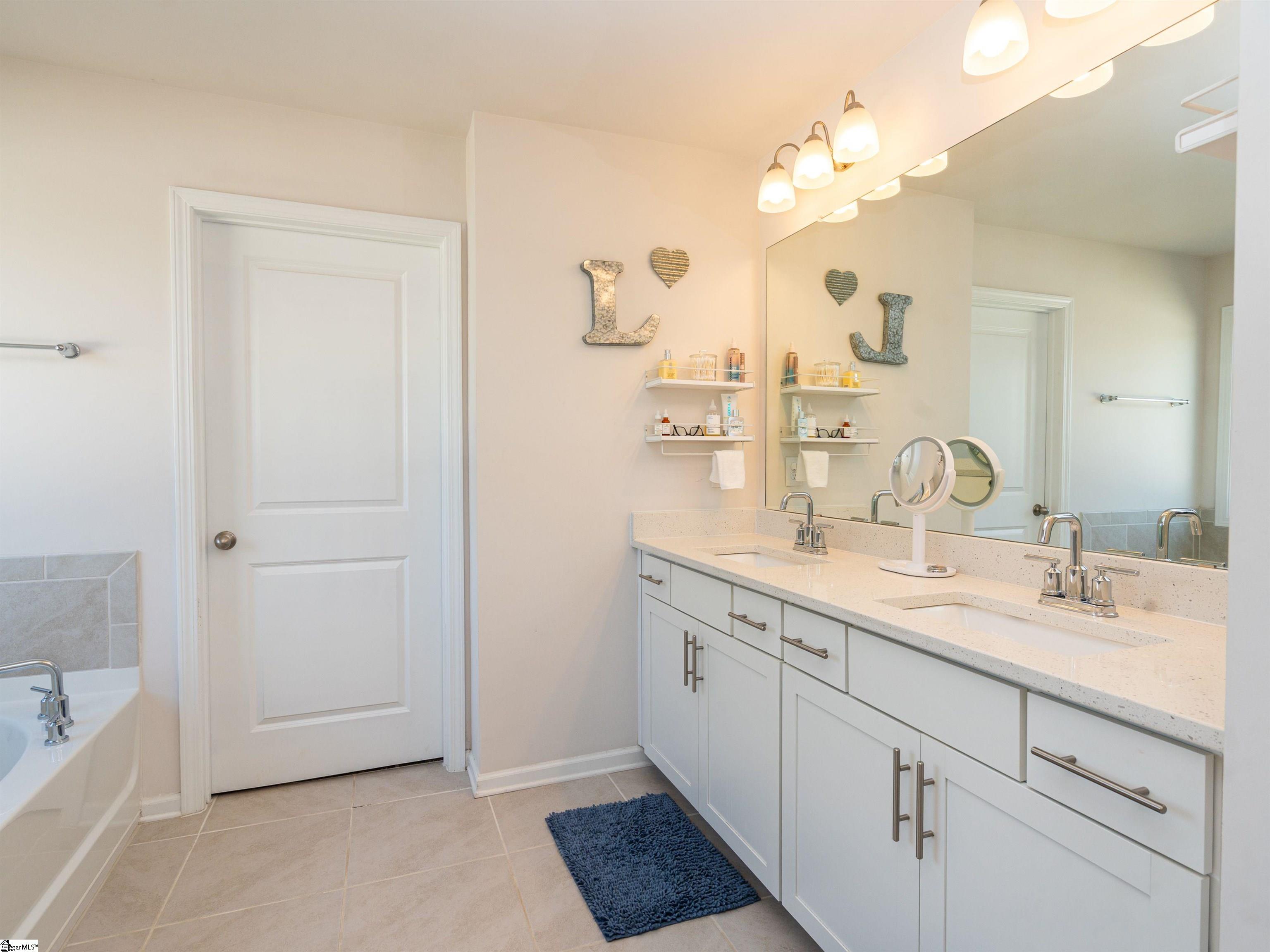 859 Ingleside Way Property Photo 18