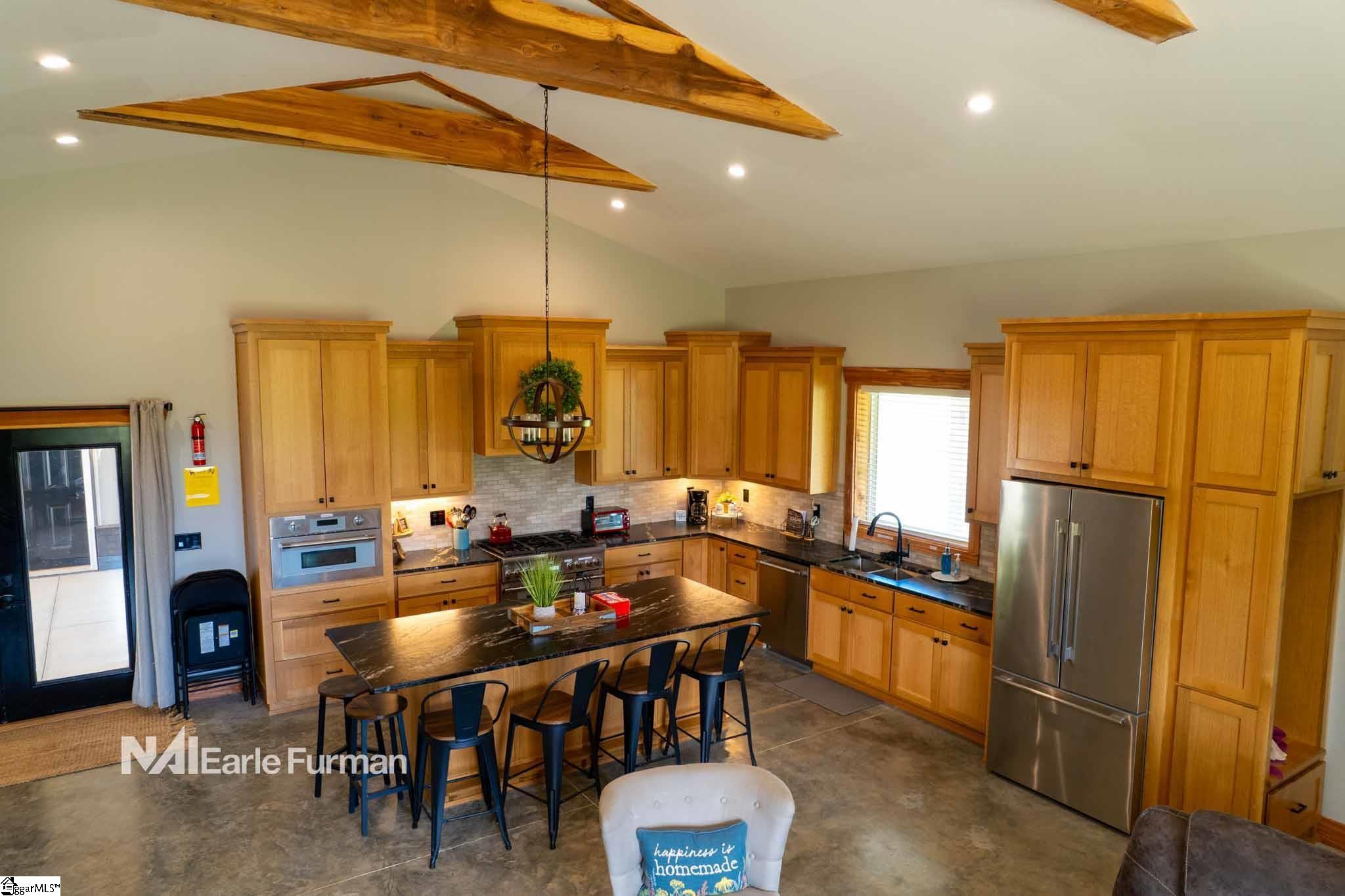 7483 252 Highway Property Photo 27