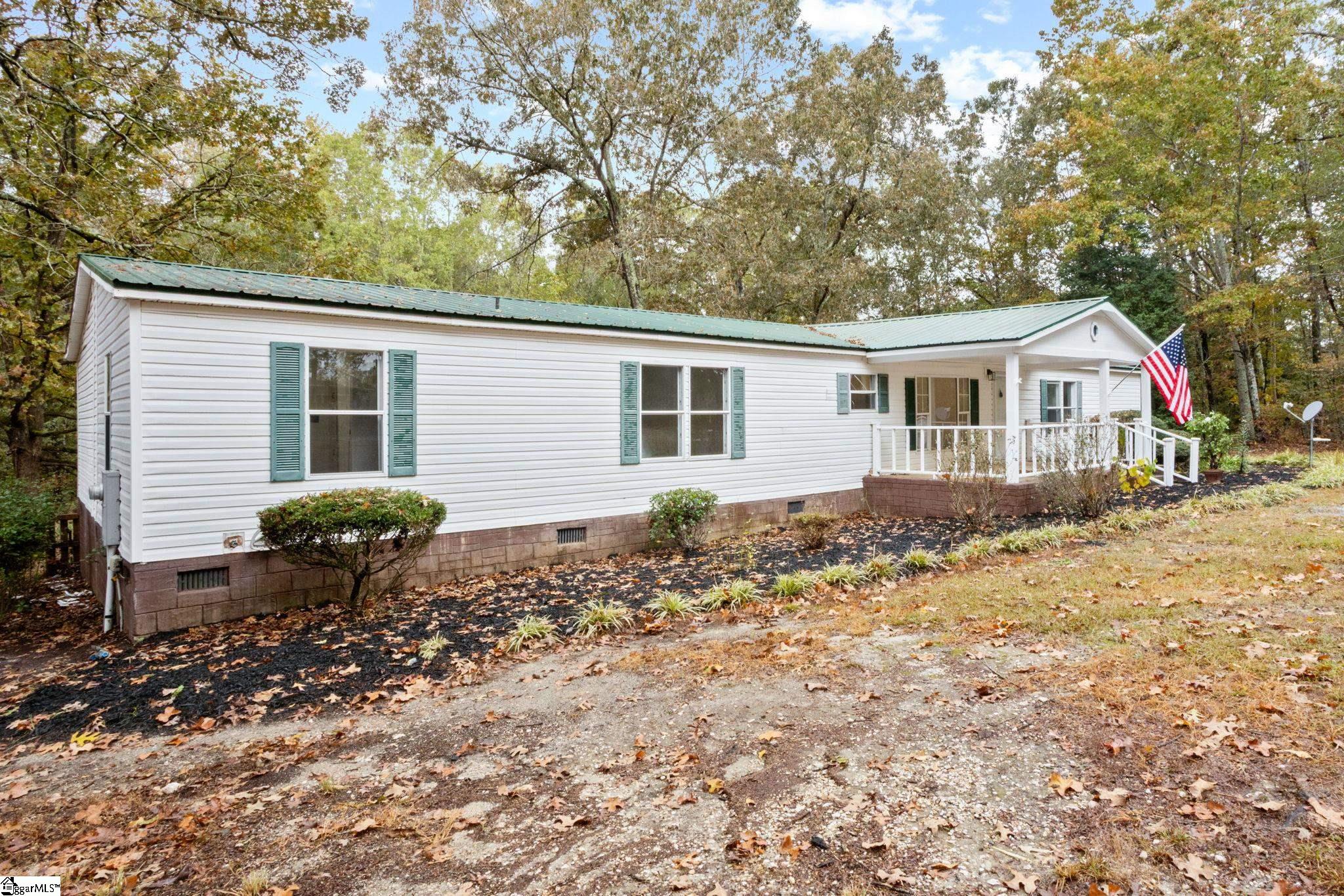 100 Epps Road Property Photo 3