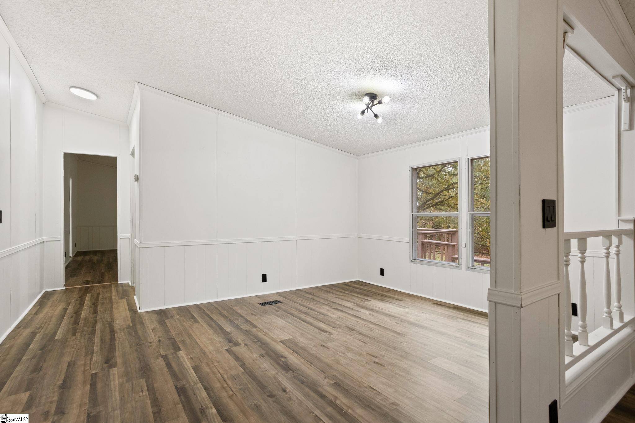 100 Epps Road Property Photo 9