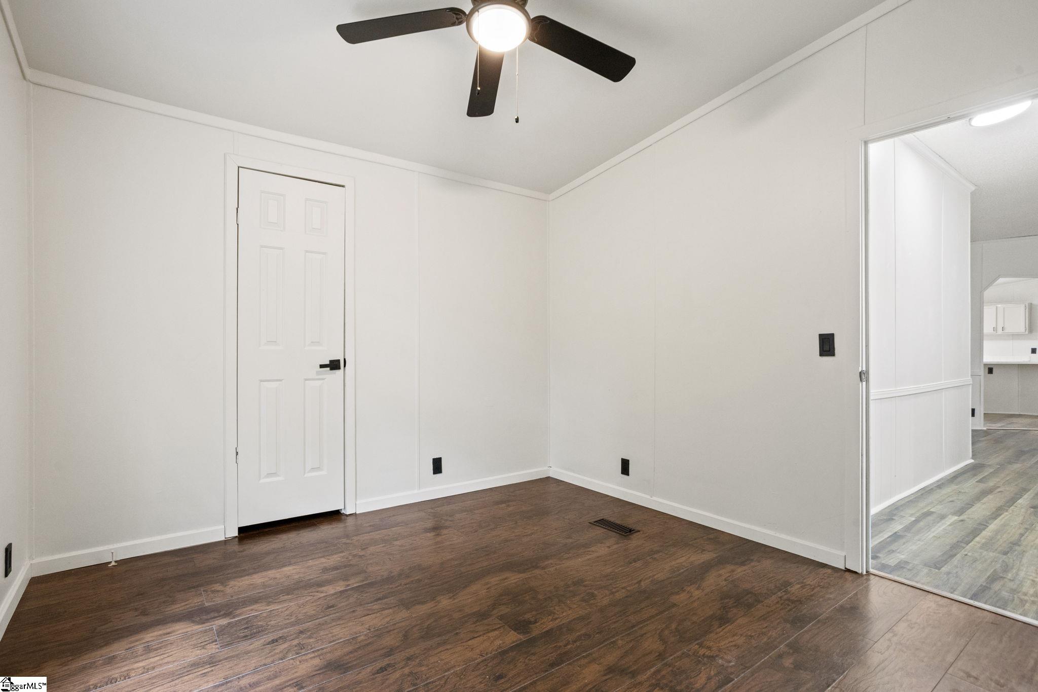 100 Epps Road Property Photo 22