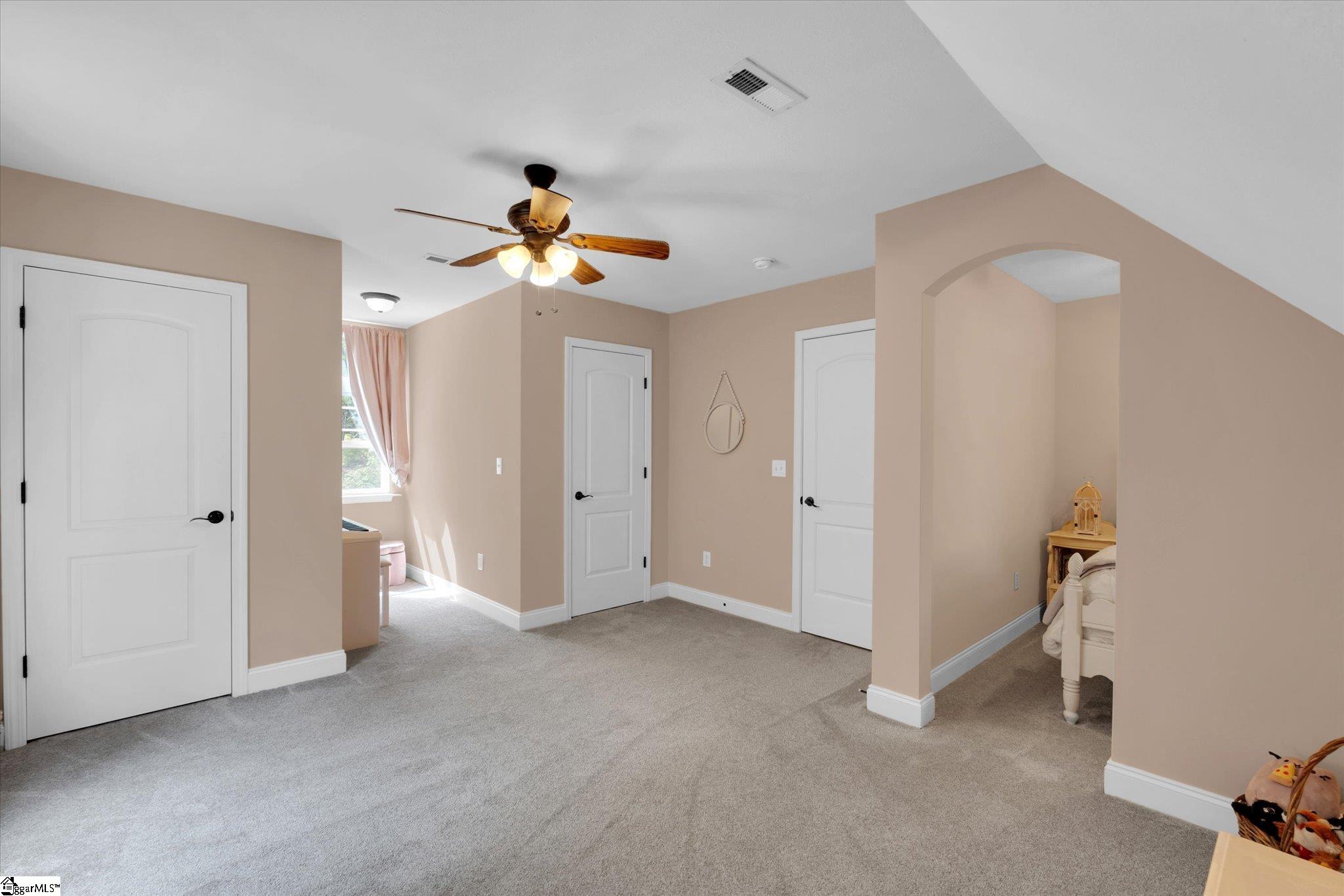 120 Hungate Drive Property Photo 32