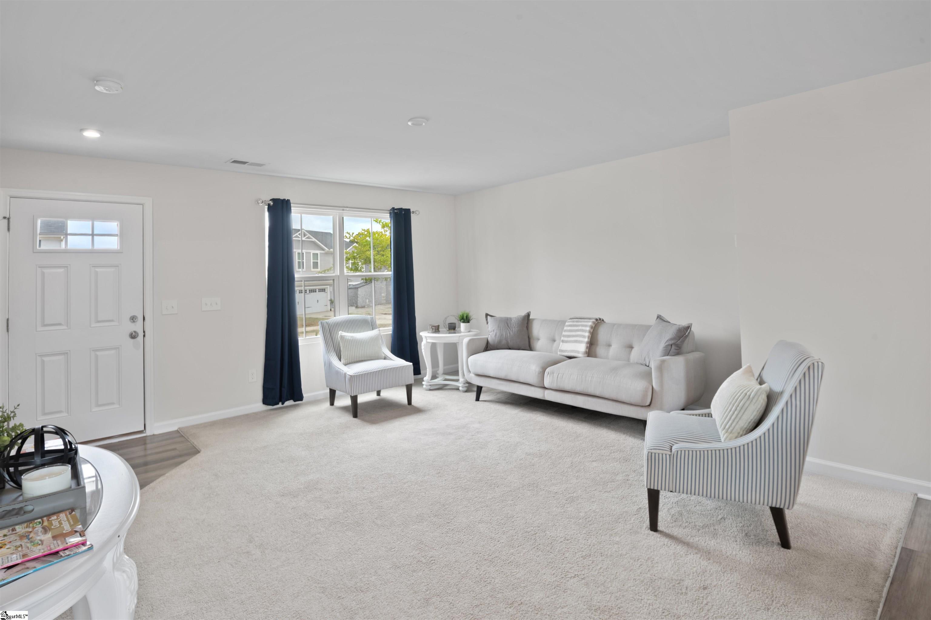 116 Wedgemere Drive Property Photo 3