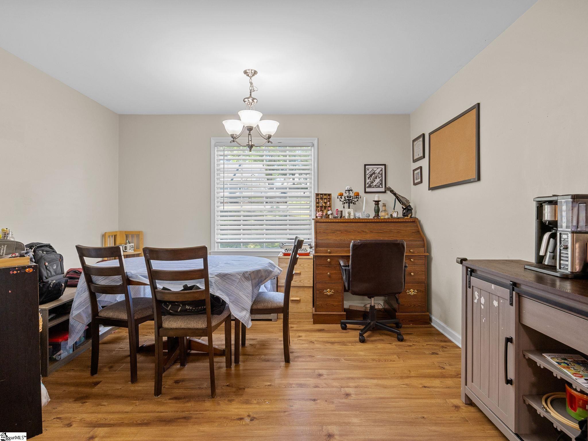 112 Canebrake Drive Property Photo 8