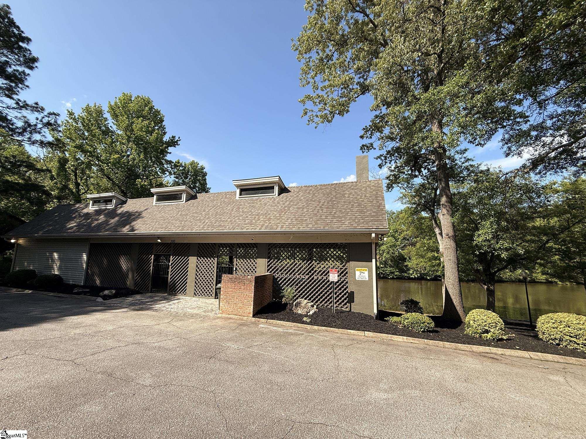 112 Canebrake Drive Property Photo 28