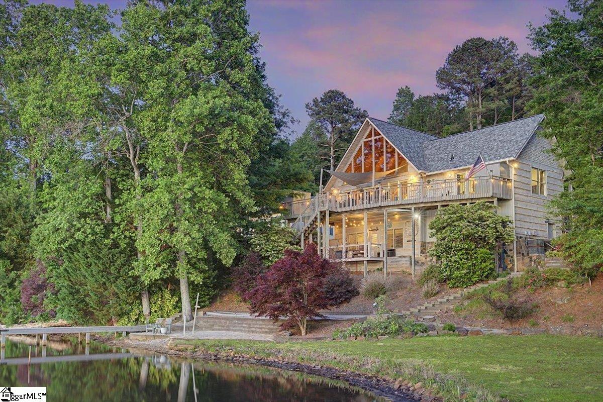 1113 Dickson Road Property Photo 1