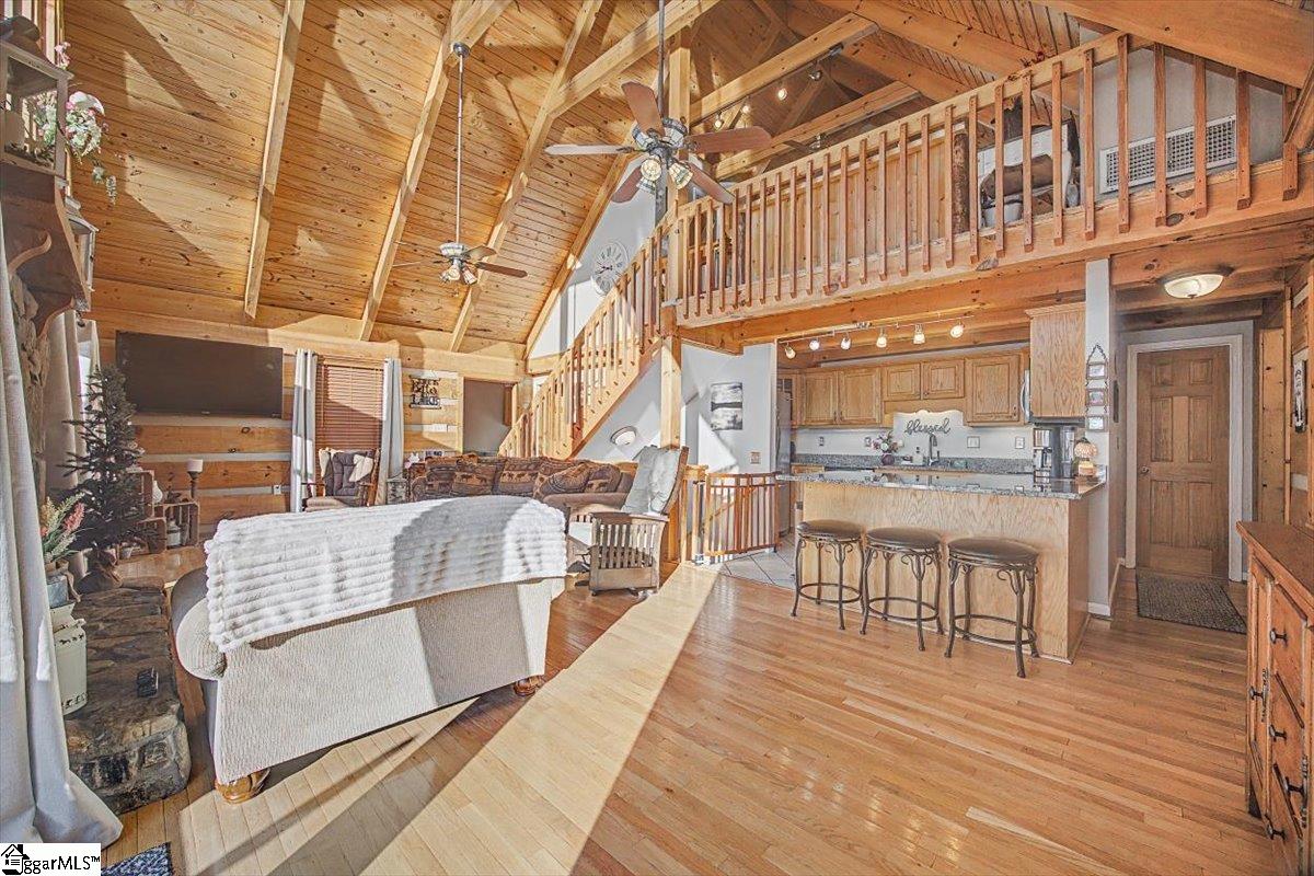 1113 Dickson Road Property Photo 9