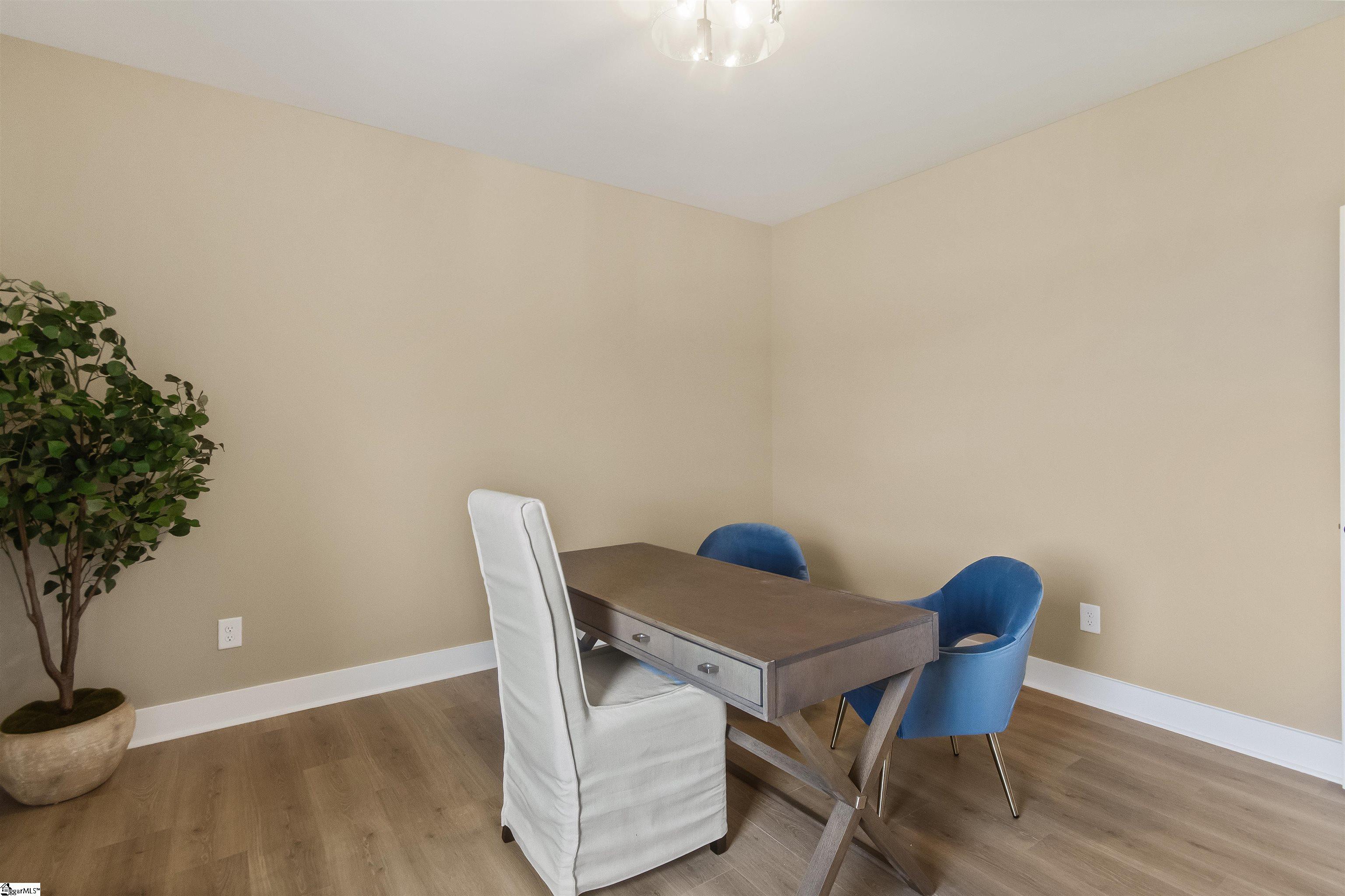 27 Bramall Drive Property Photo 39