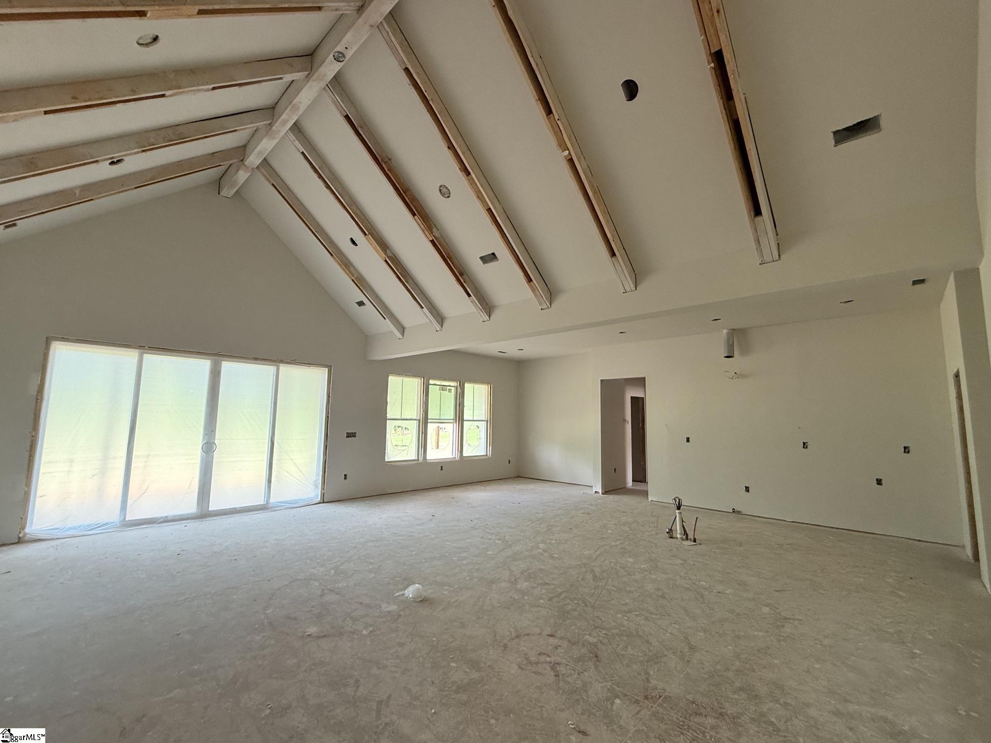 4064 Hollybank Drive Property Photo 3