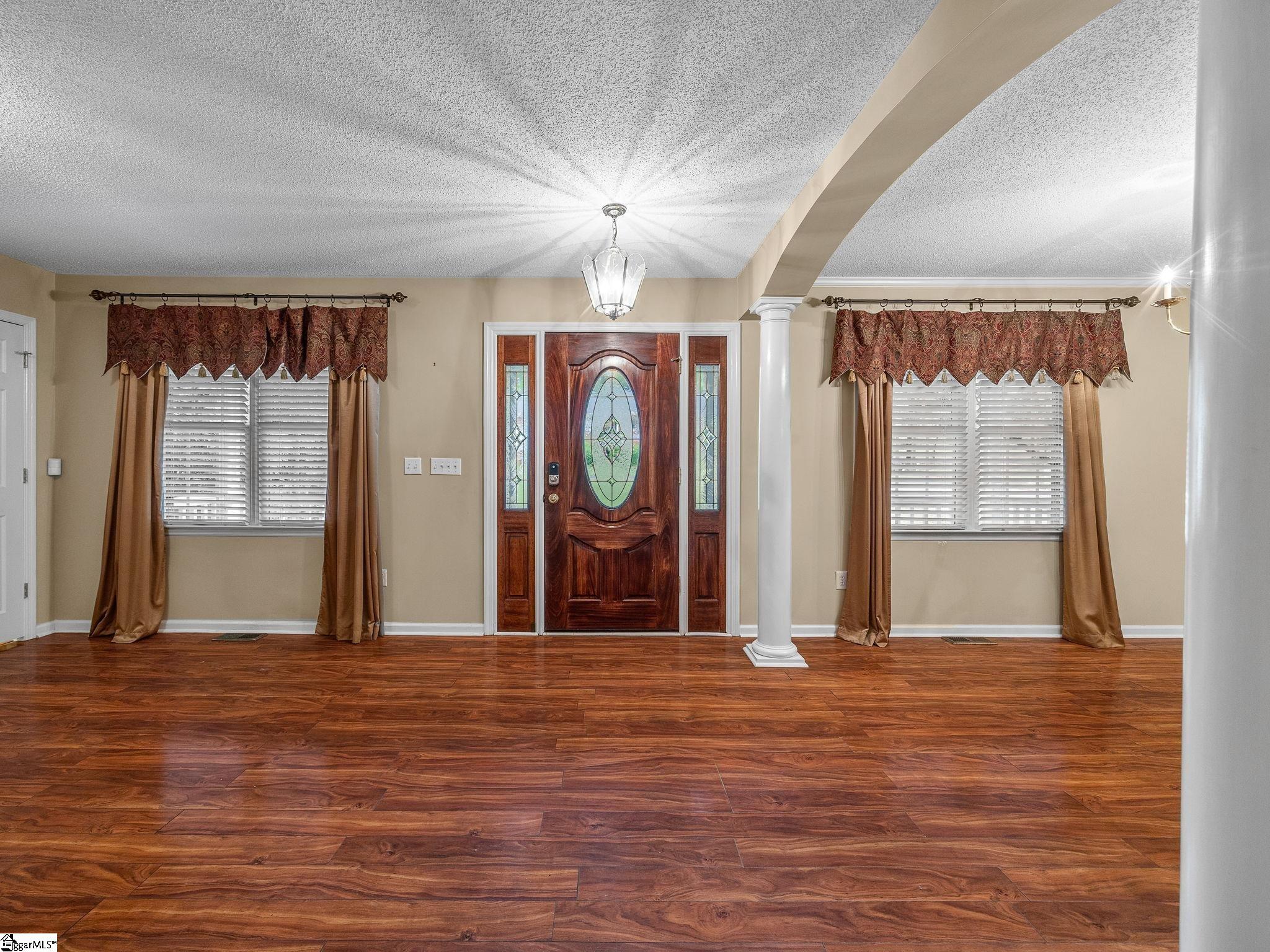 353 Round Ridge Road Property Photo 9