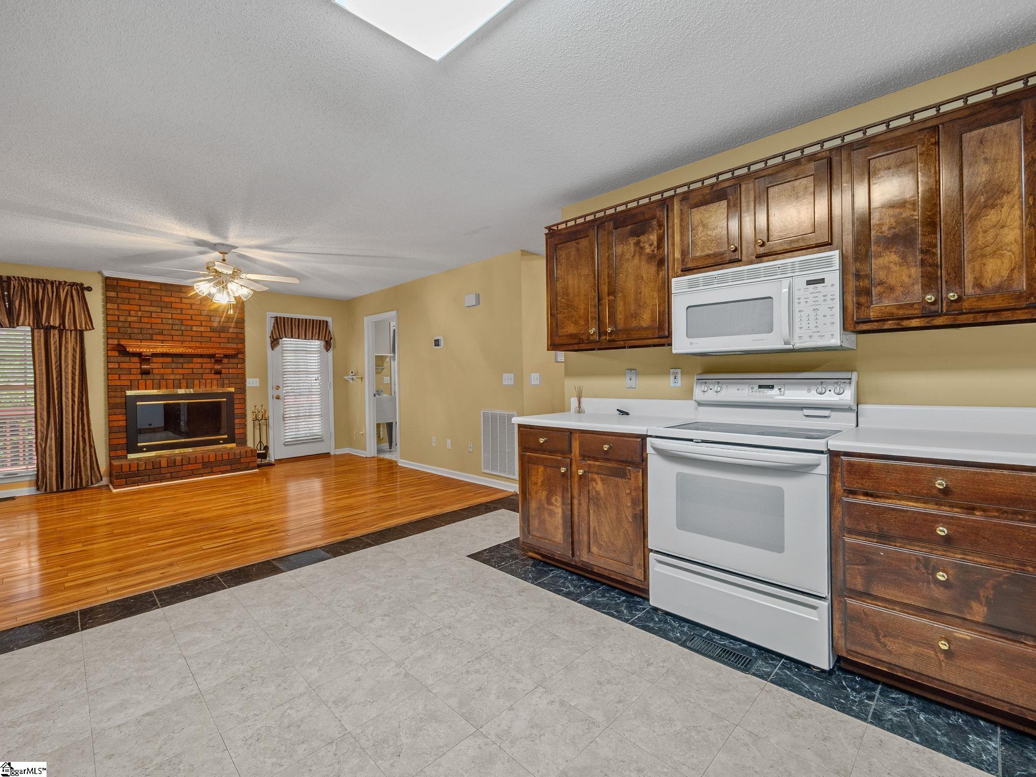 353 Round Ridge Road Property Photo 17