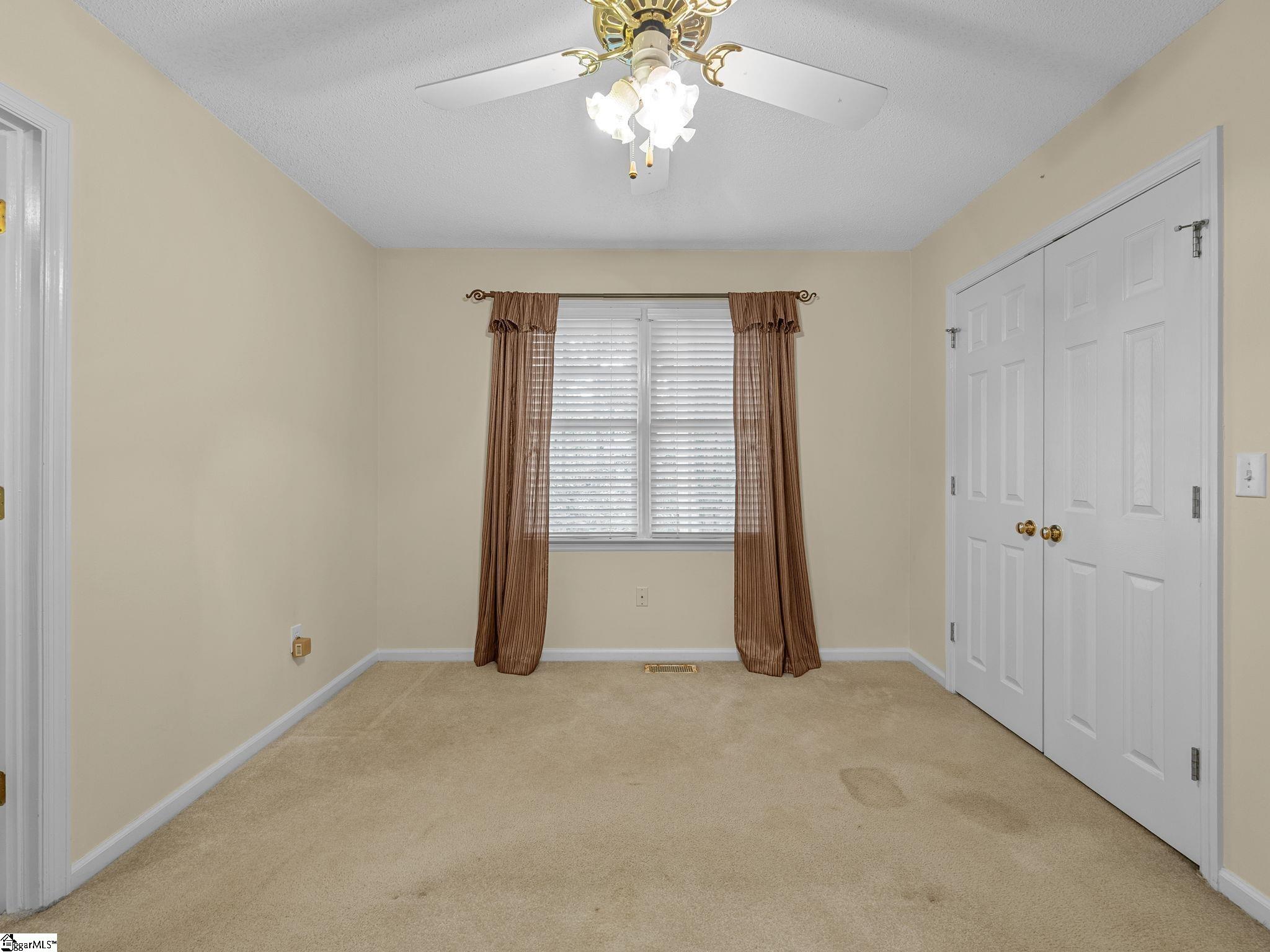 353 Round Ridge Road Property Photo 30