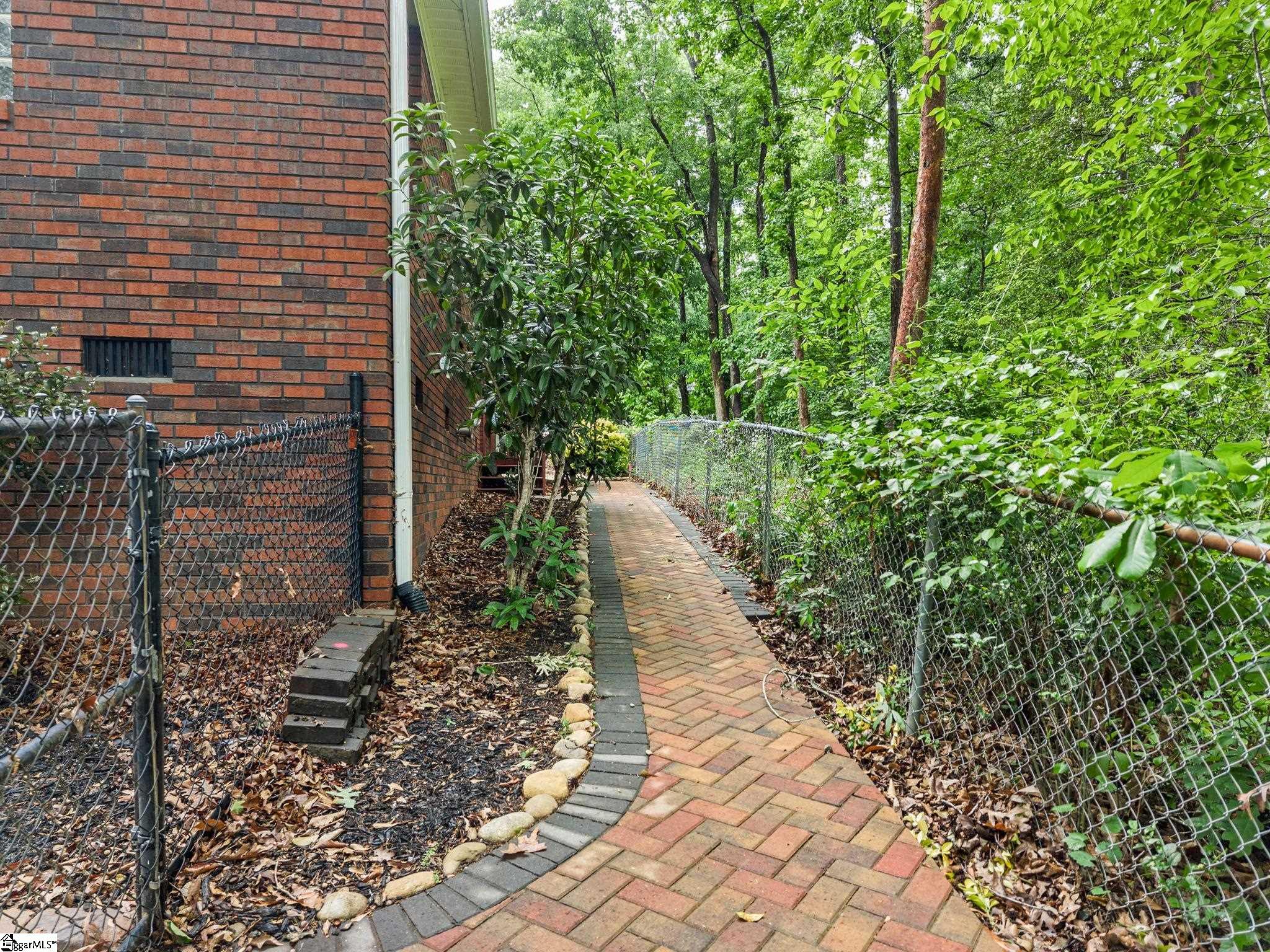 353 Round Ridge Road Property Photo 38