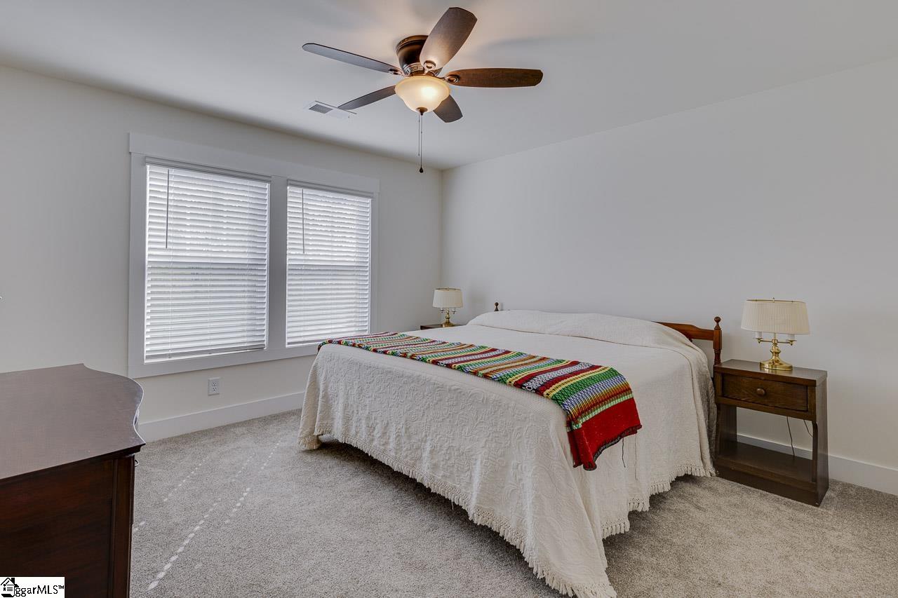 305 Stoneygate Way Property Photo 25