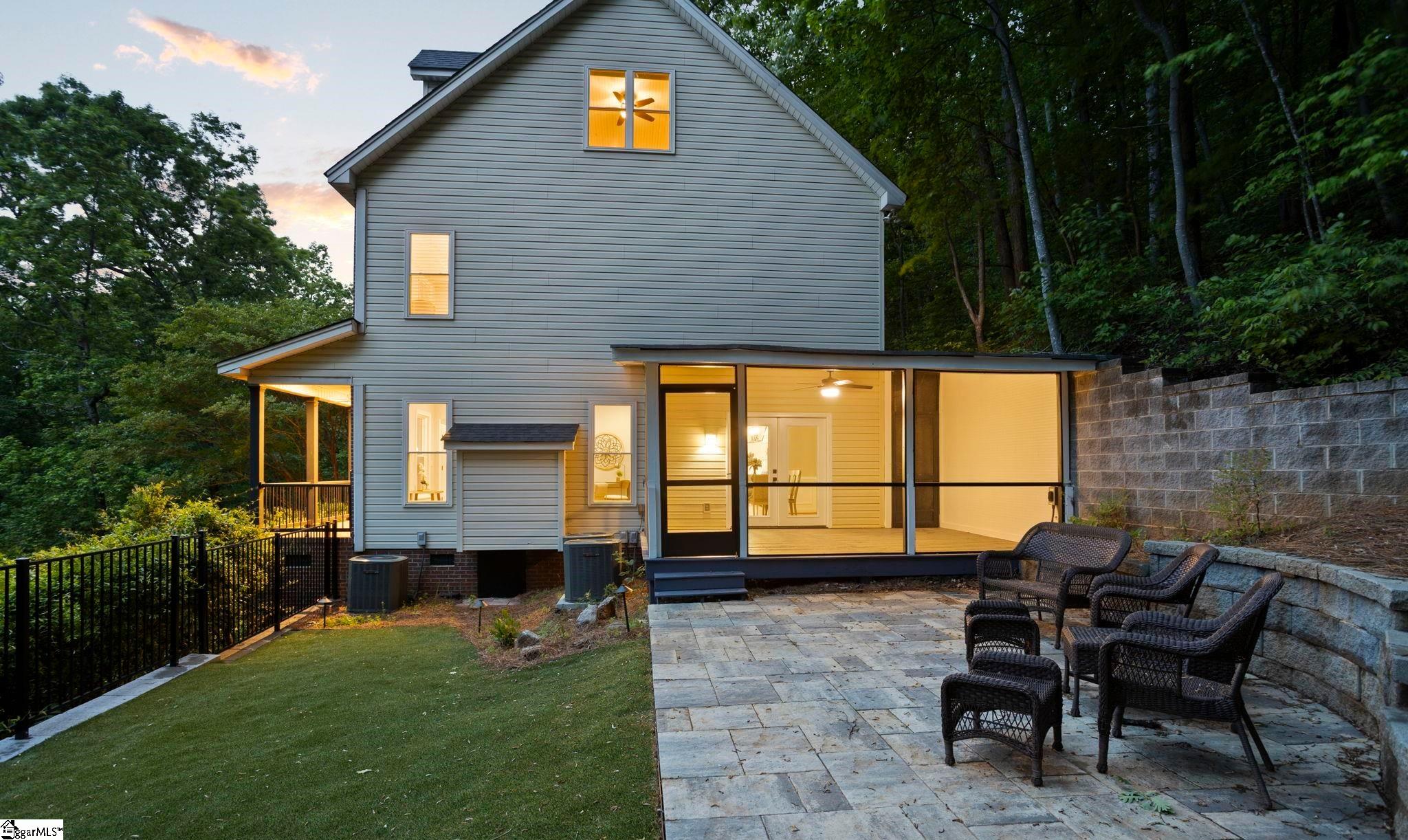 482 Old Rockhouse Road Property Photo 4