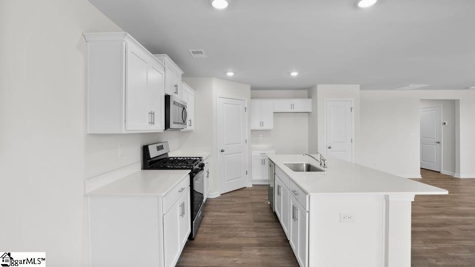 236 Deskin Lane Property Photo 14