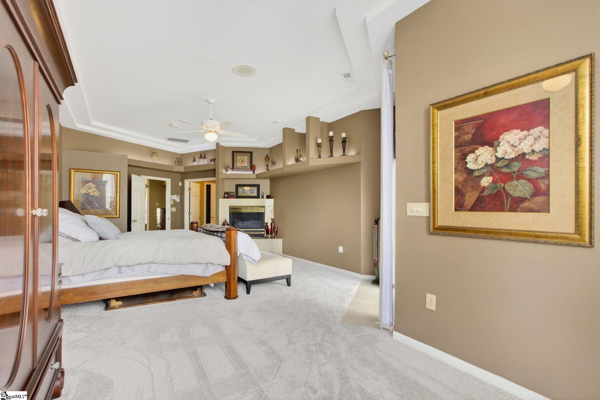 5 Country Squire Court Property Photo 14