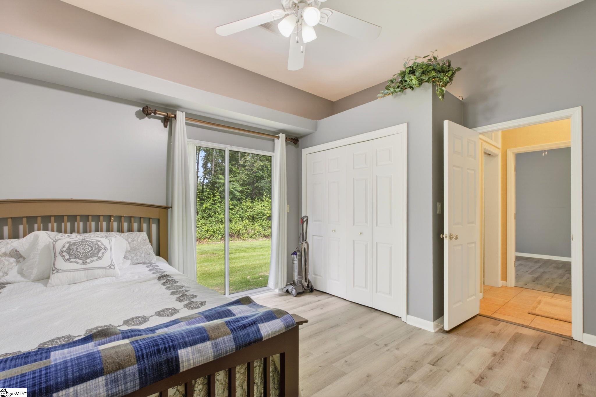 5 Country Squire Court Property Photo 27