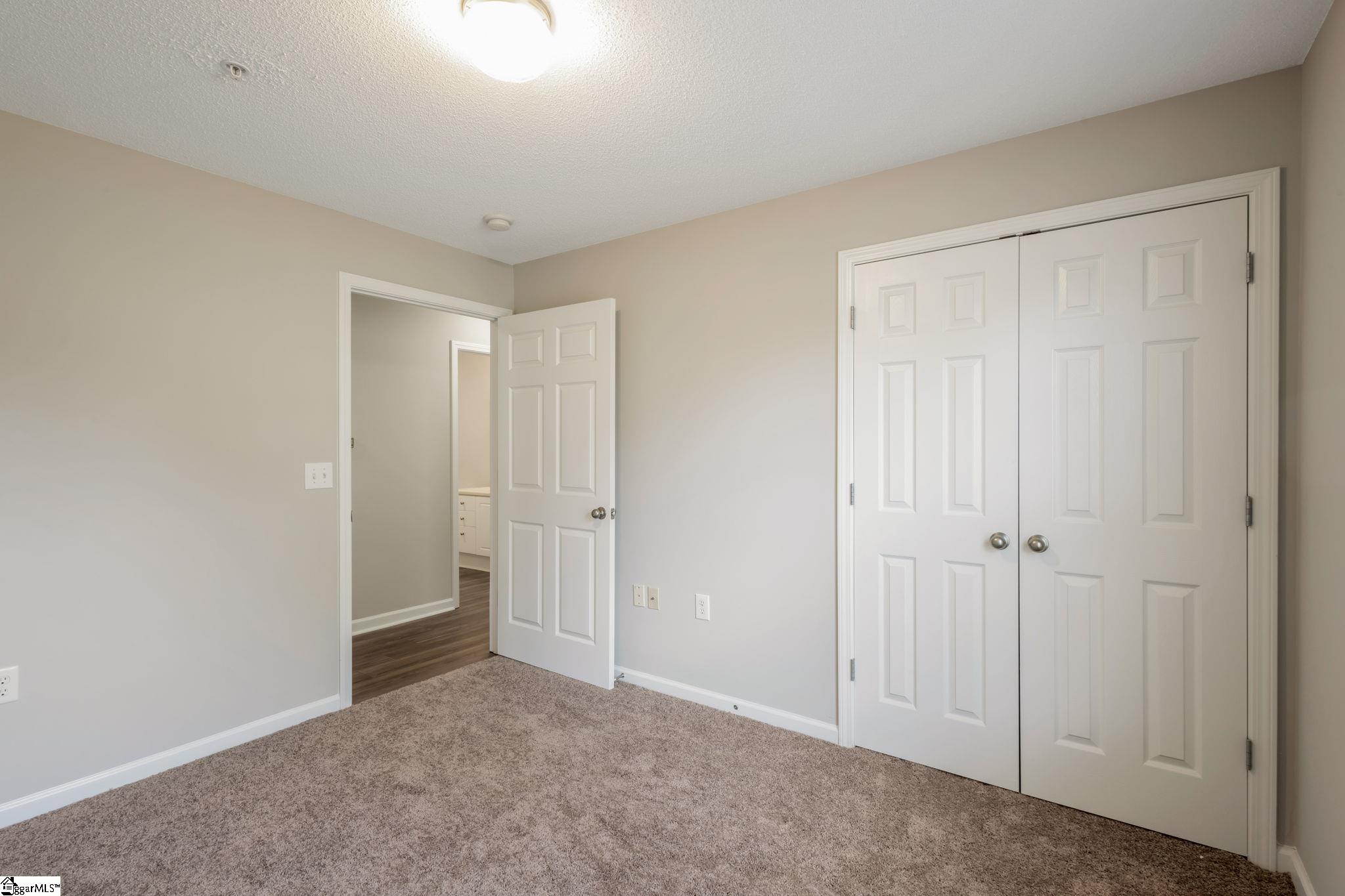 125 Mckenna Circle Property Photo 19