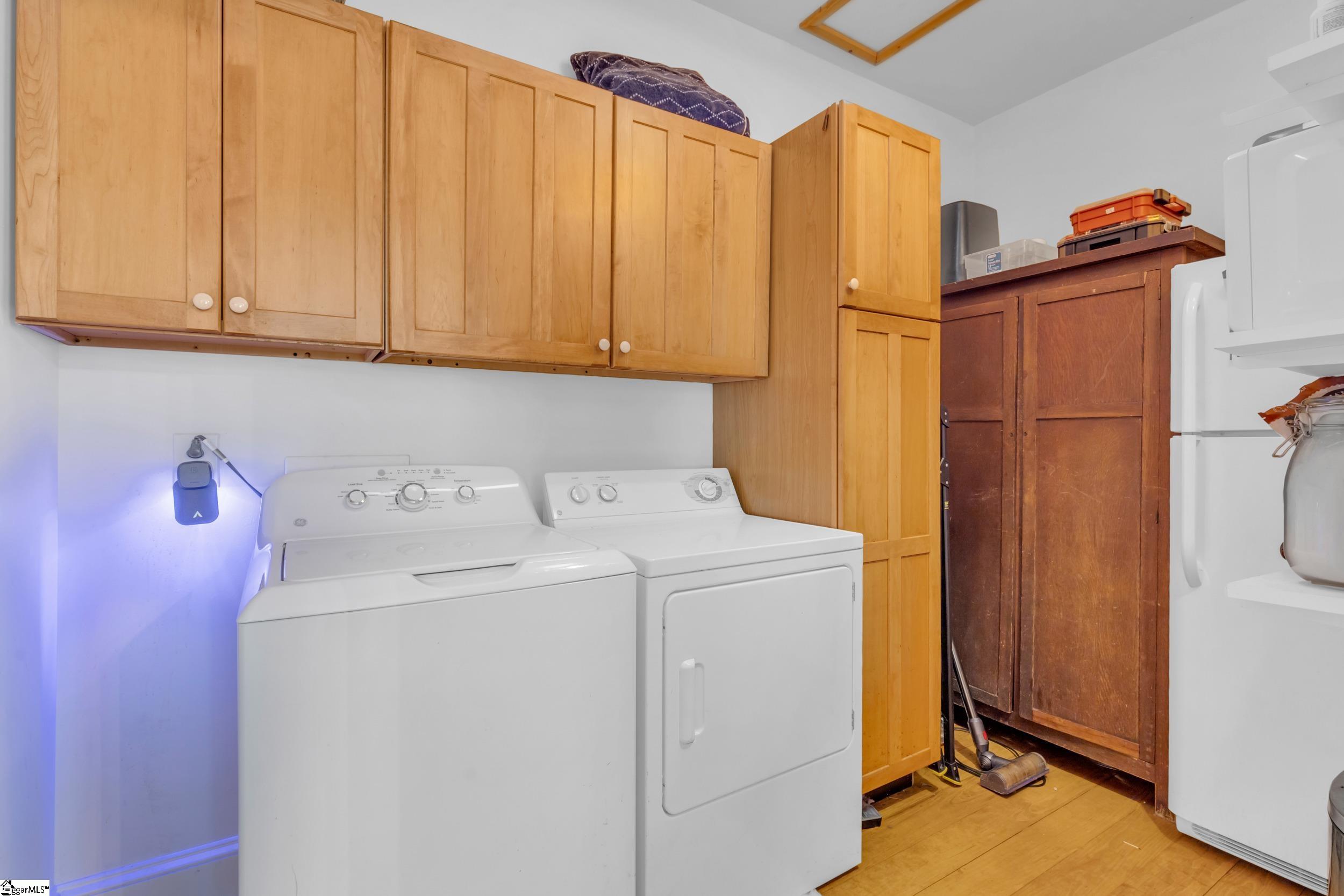 512 Cliff Ridge Drive Property Photo 17