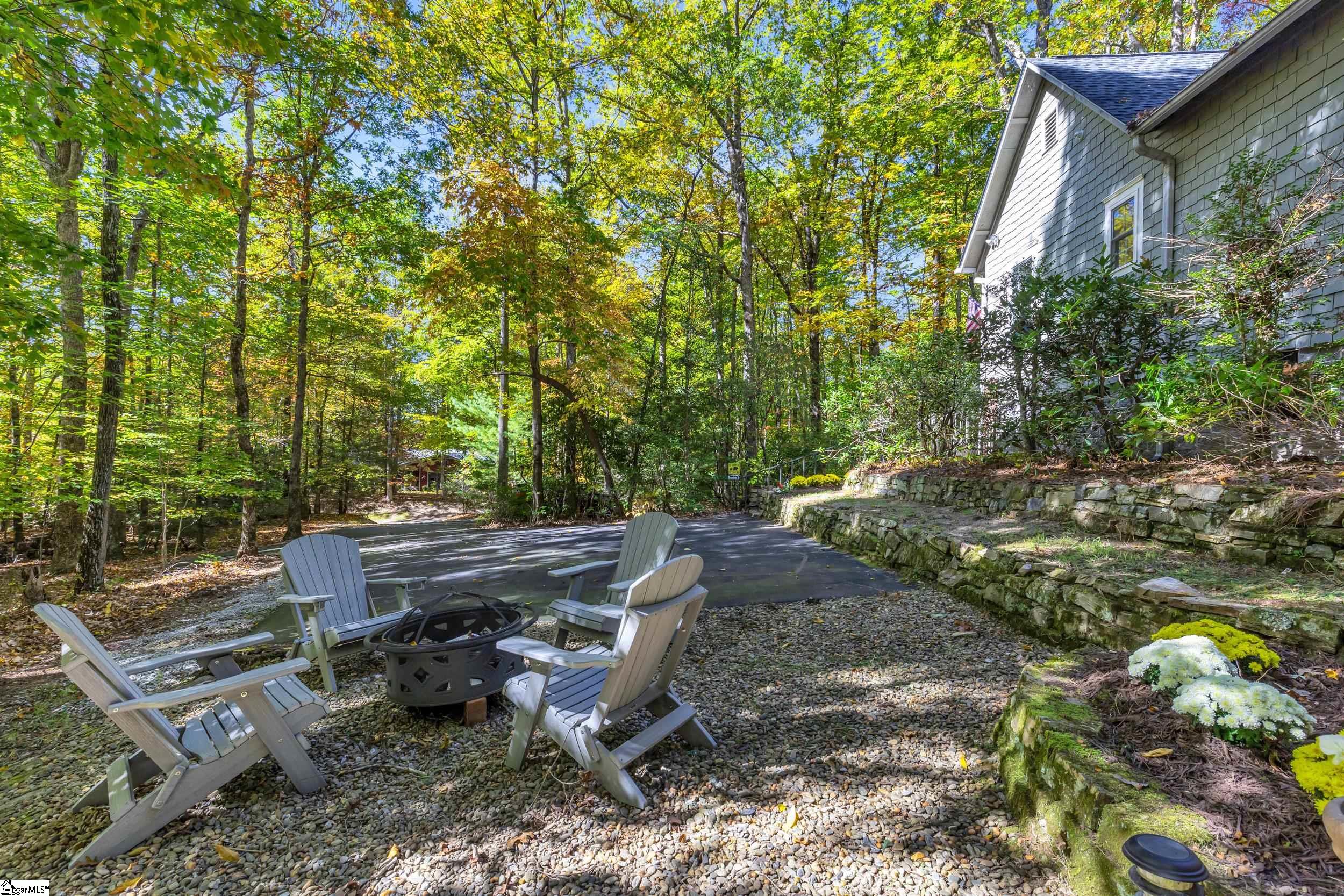 512 Cliff Ridge Drive Property Photo 21